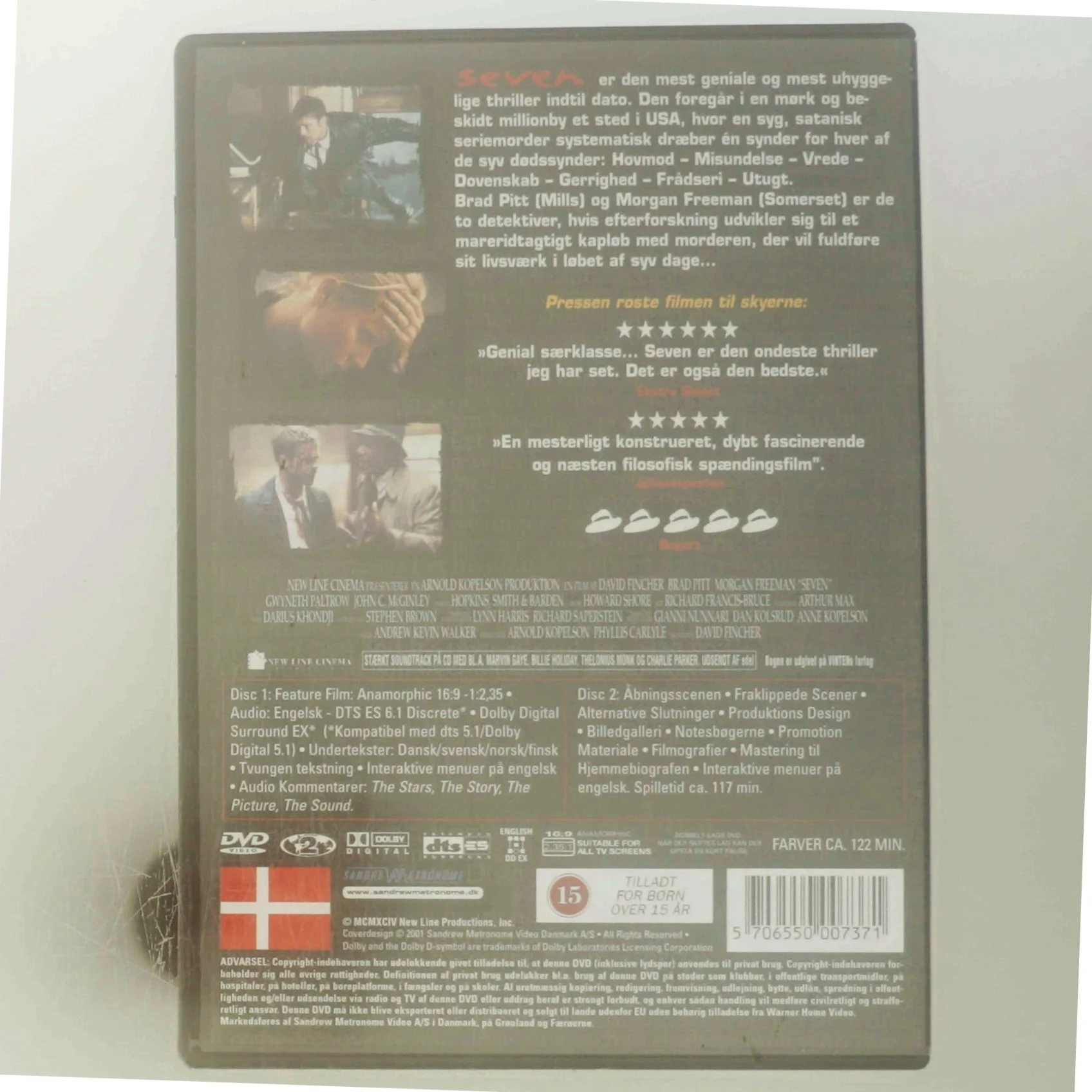 Seven - med Extra Materiale+ med Brad Pitt (DVD)