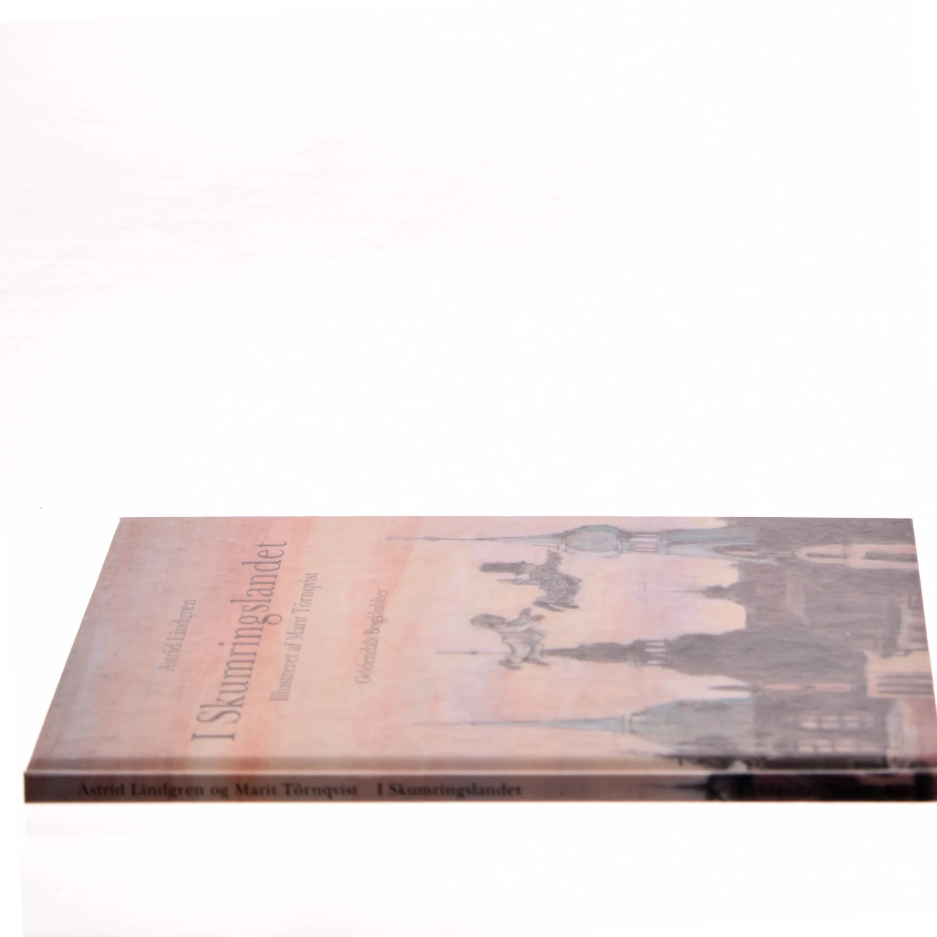 I skumringslandet af Astrid Lindgren (Bog)