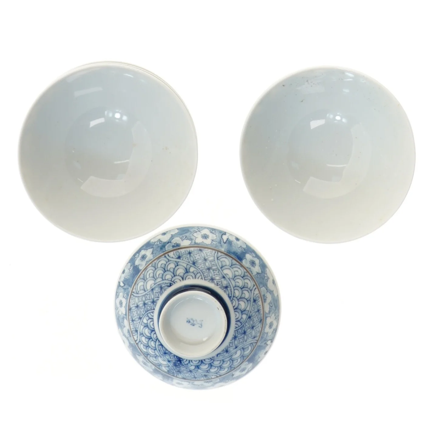 Blå- og hvidmønstrede skåle (str. 6 stk Ø 12 cm)