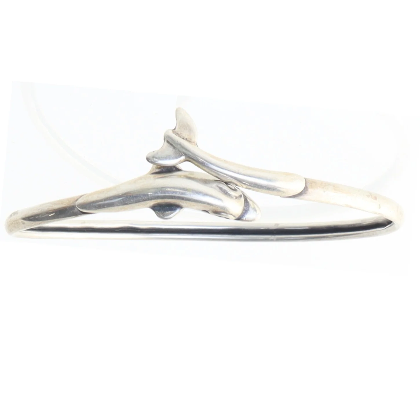 Armring med delfiner (str. Ø 7 cm)