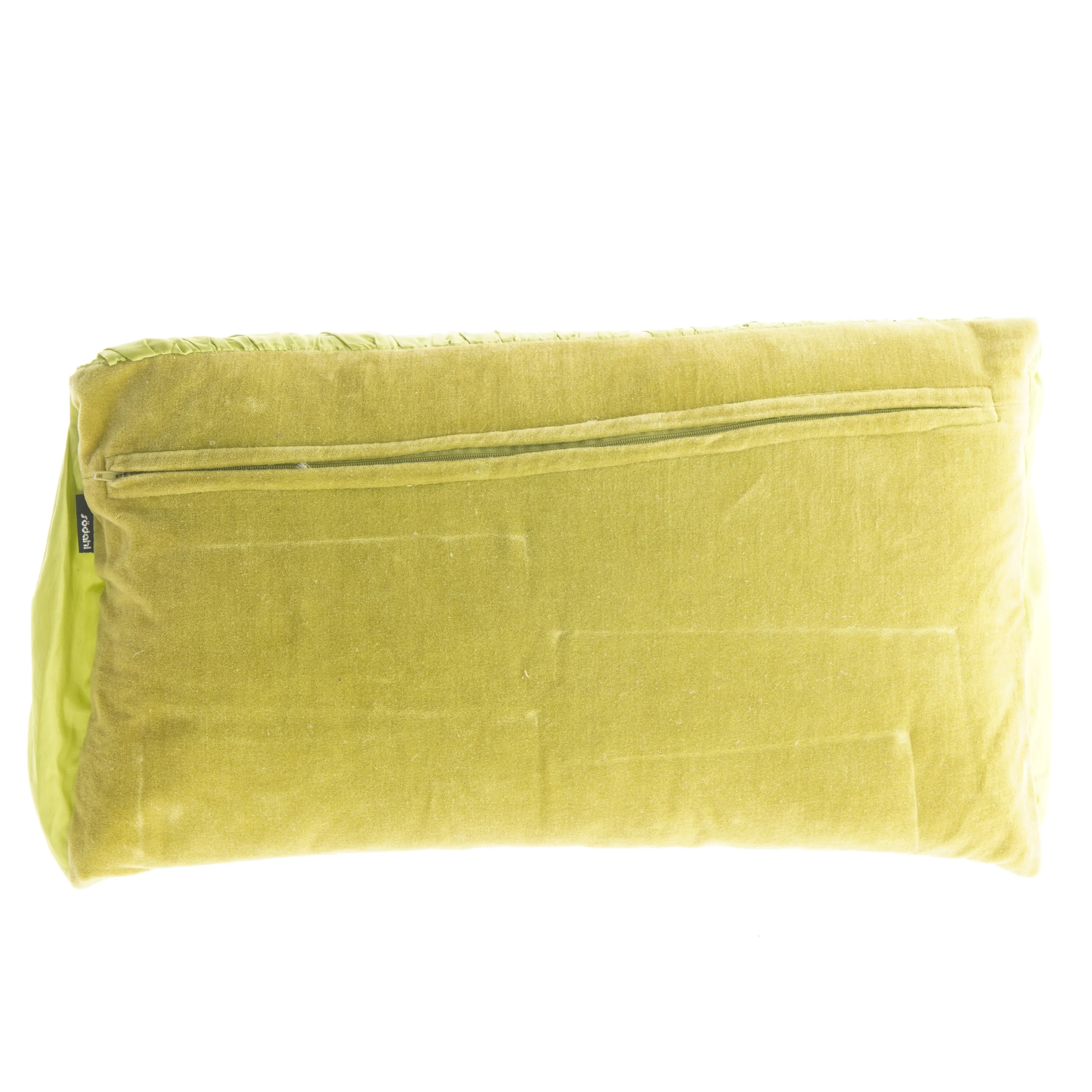 Grøn pude med plisseret betræk fra Room (str. 47x25 cm)