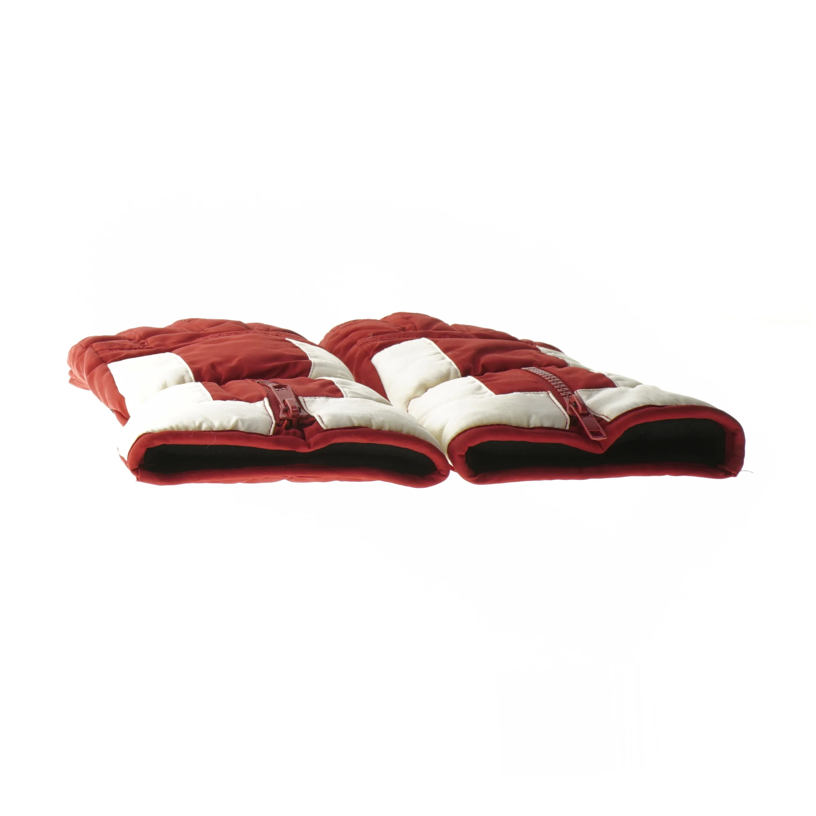 Vinterhandsker i rød og hvid (str. 28x12 (strl. M) cm)