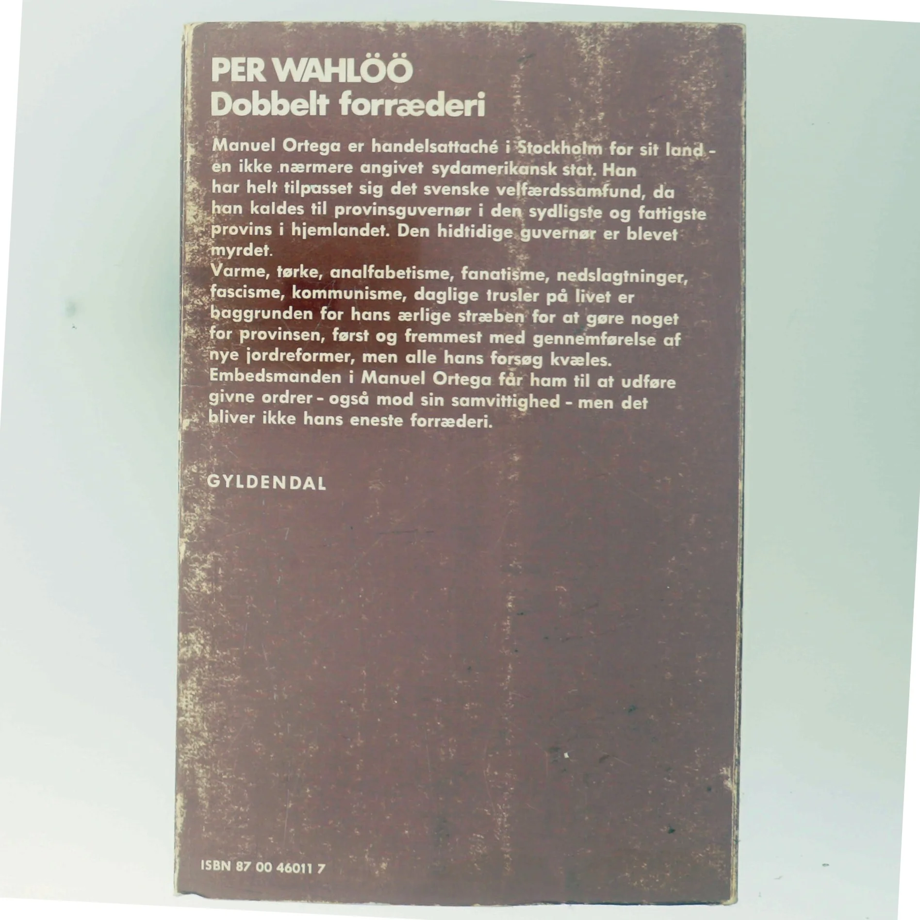 Dobbelt forræderi af Per Wahlöö (Bog)