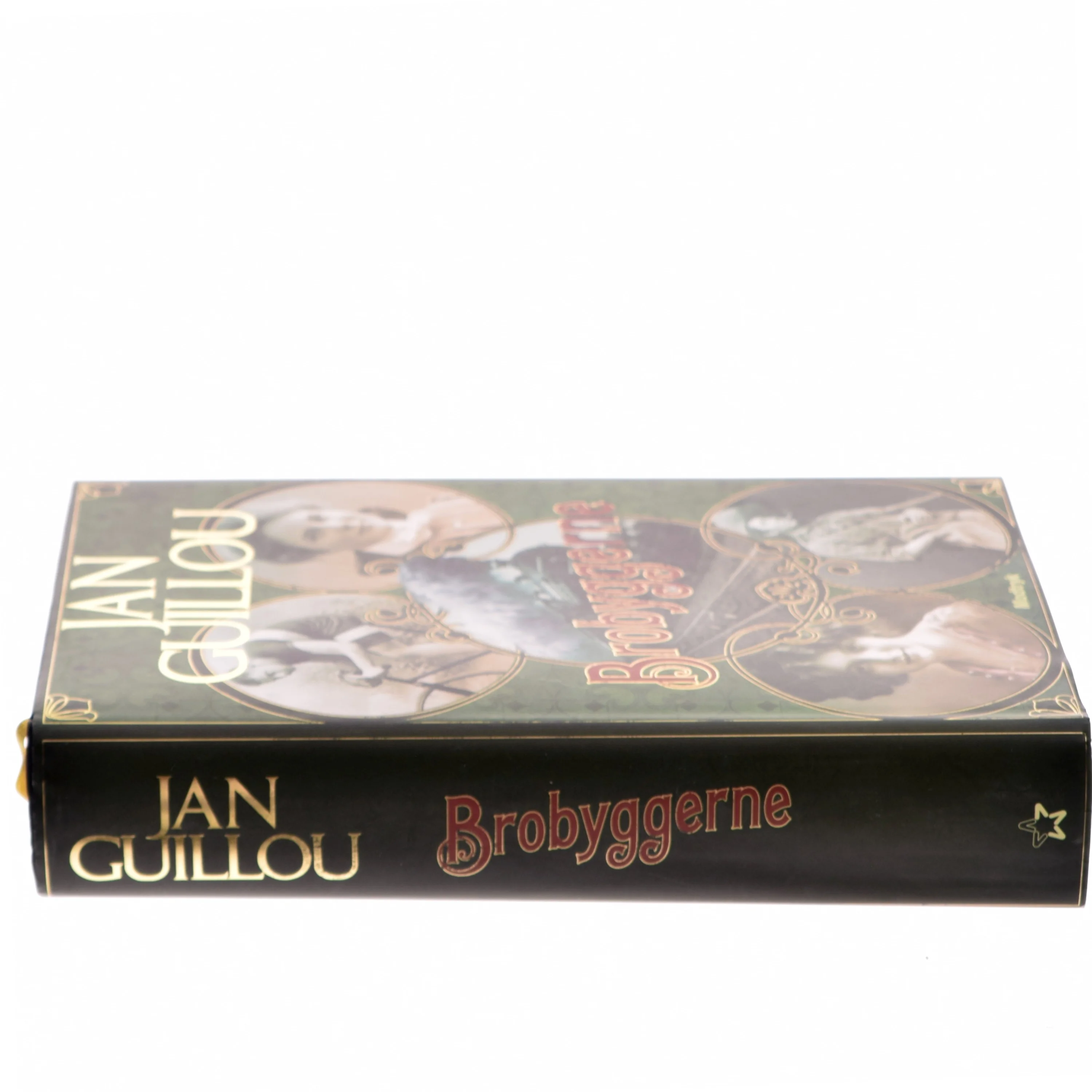 Brobyggerne af Jan Guillou (Bog)