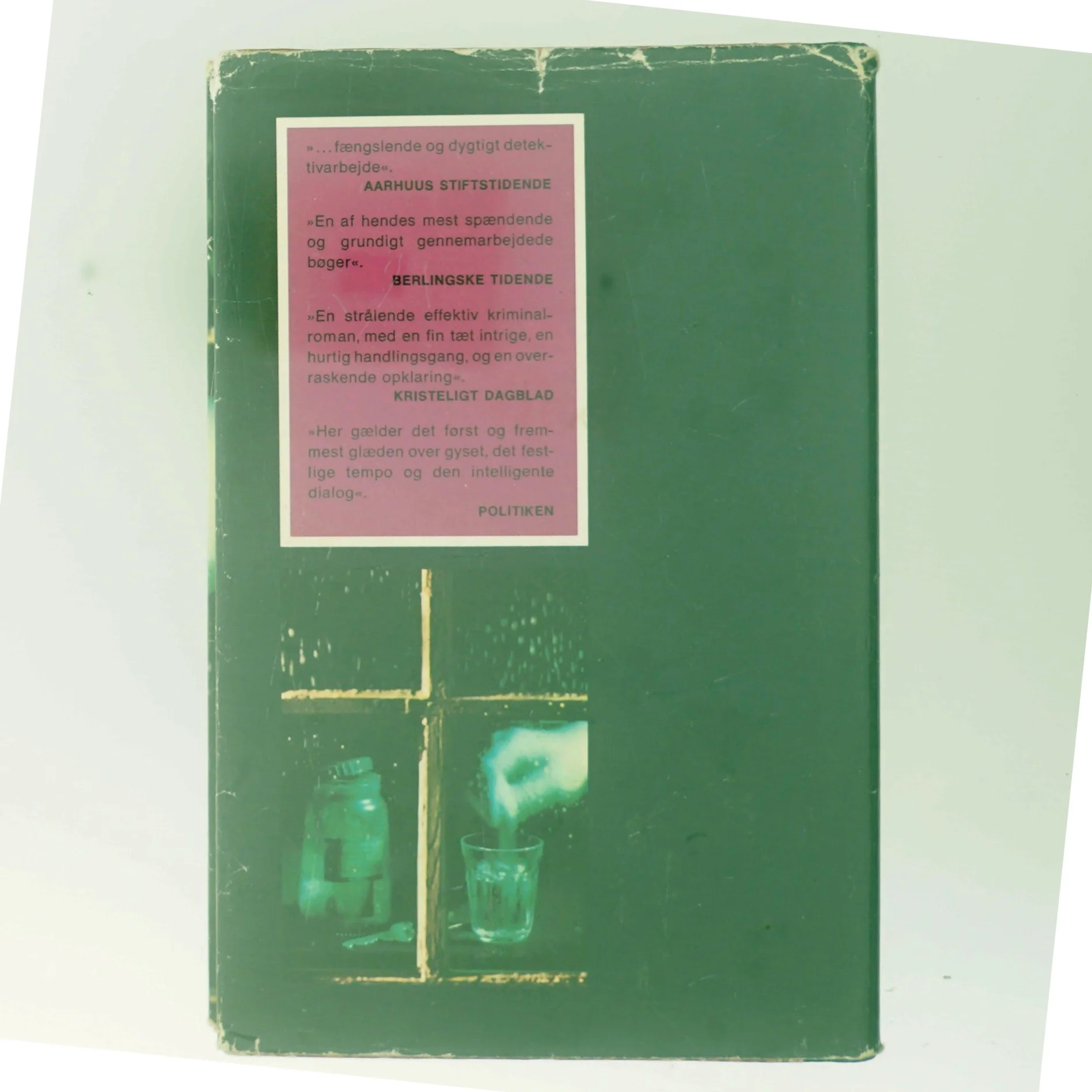 Farlig at drikke af Maria Lang (Bog)