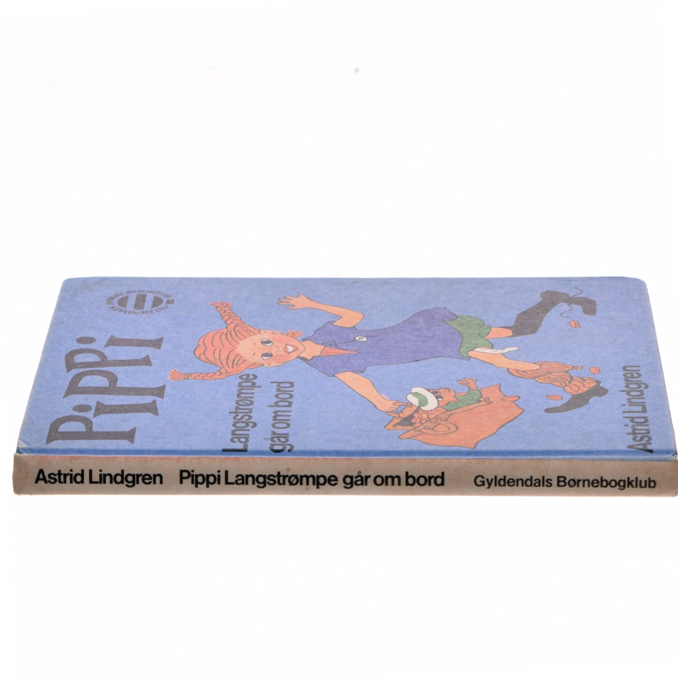 Pippi Langstrømpe går om bord af Astrid Lindgren (Bog)