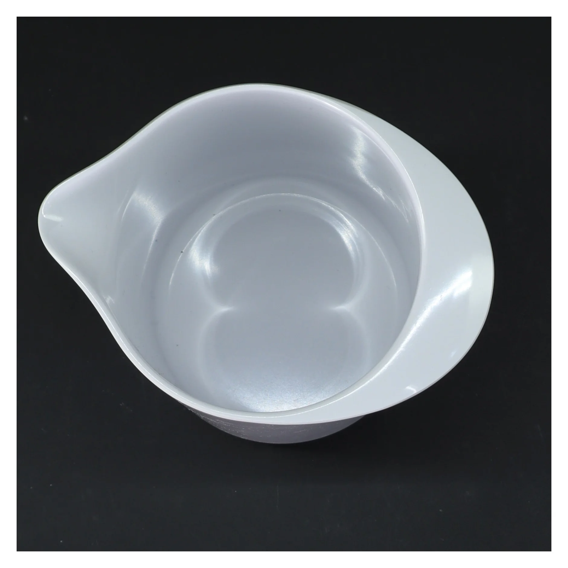 Hvid melaminmålekande fra Rosti Mepal (str. 16 cm)