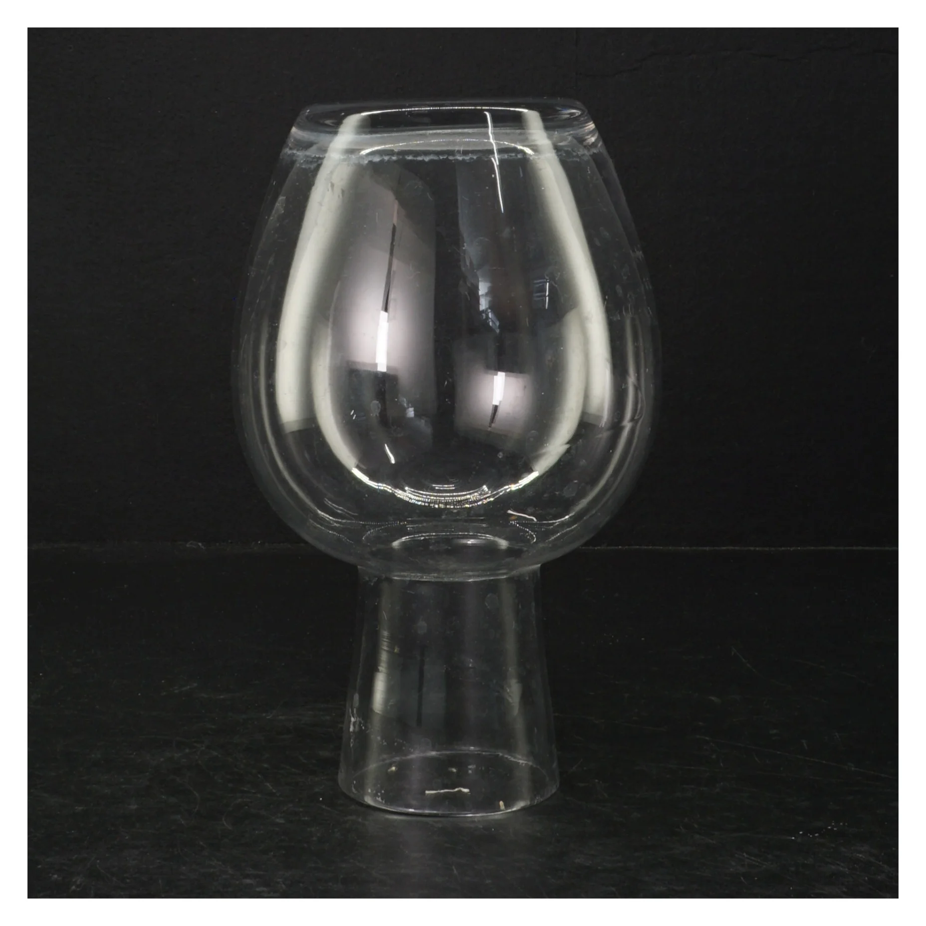 Glasvase (str. Ø. 7 cm. længde, 21 cm)