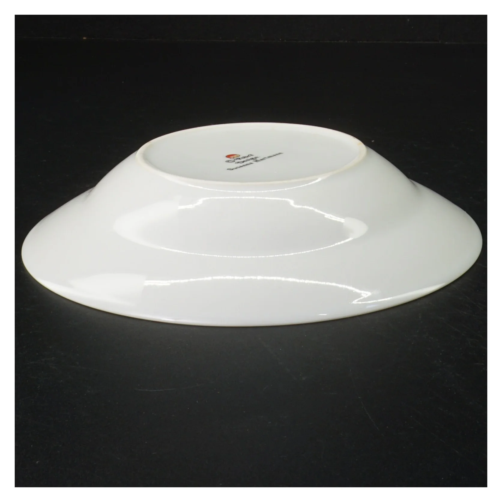 Juletallerken med julemandsmotiv (str. 18,5 cm)