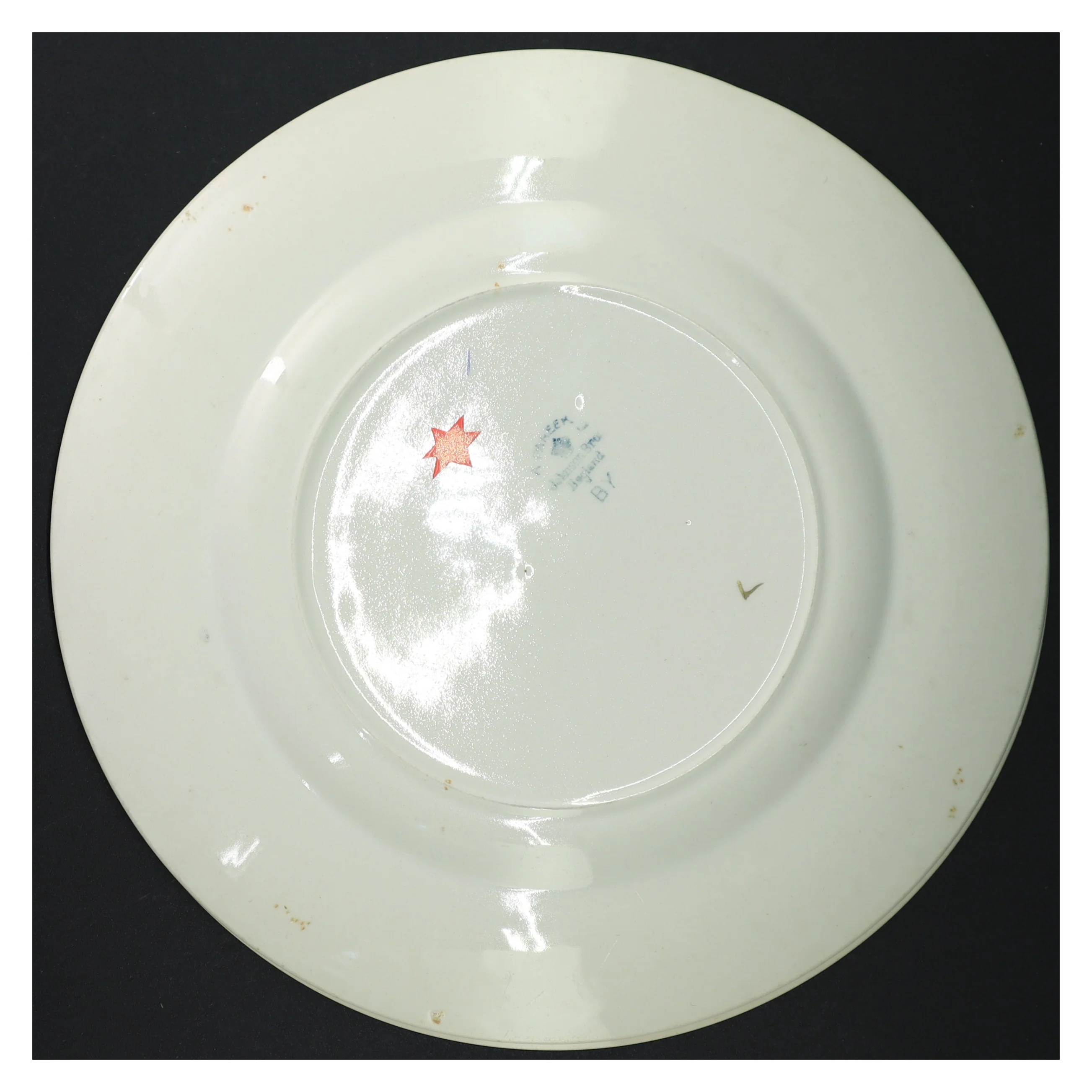 Porcelænstallerkener med mønster