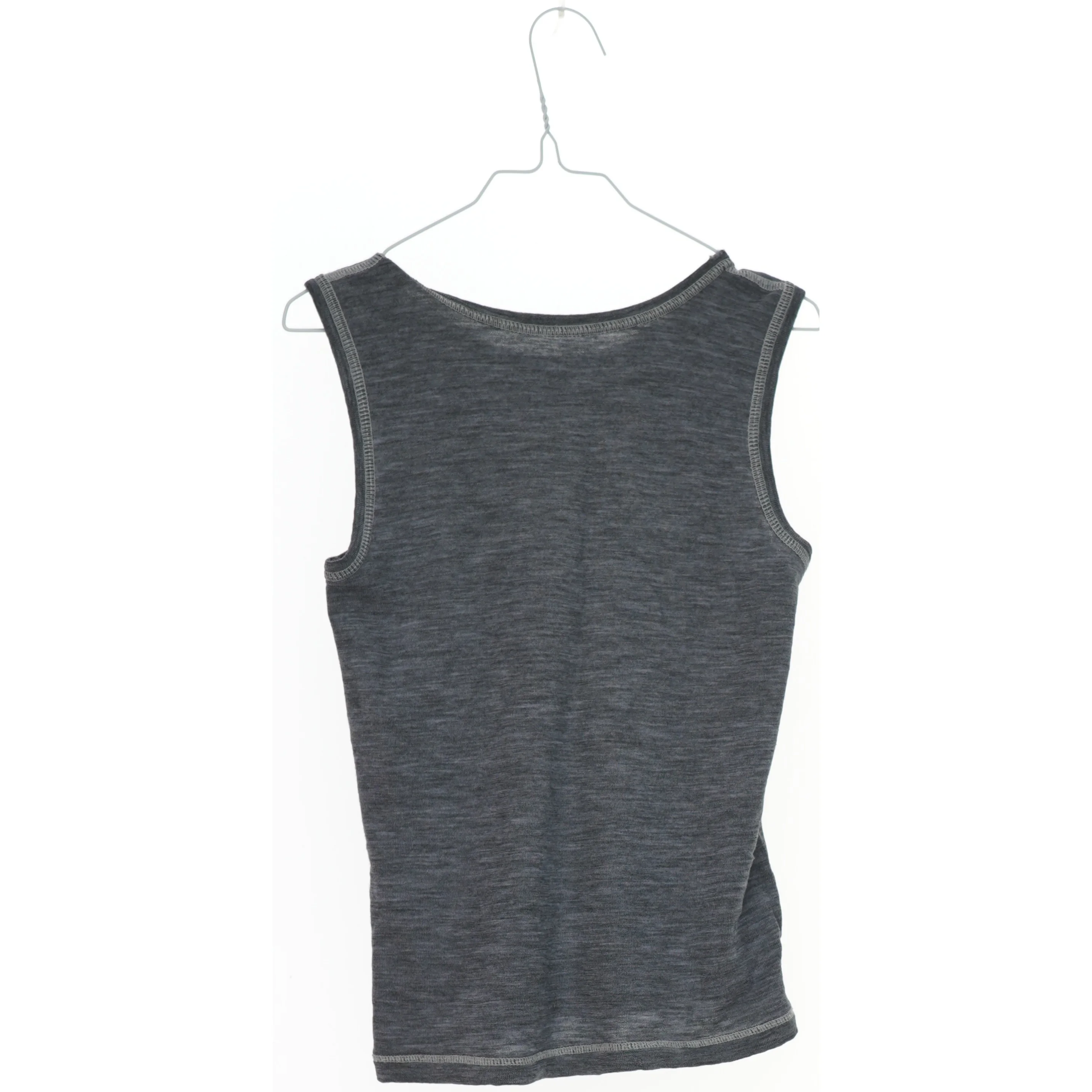 Uldundertrøje fra 808 (str. 140)