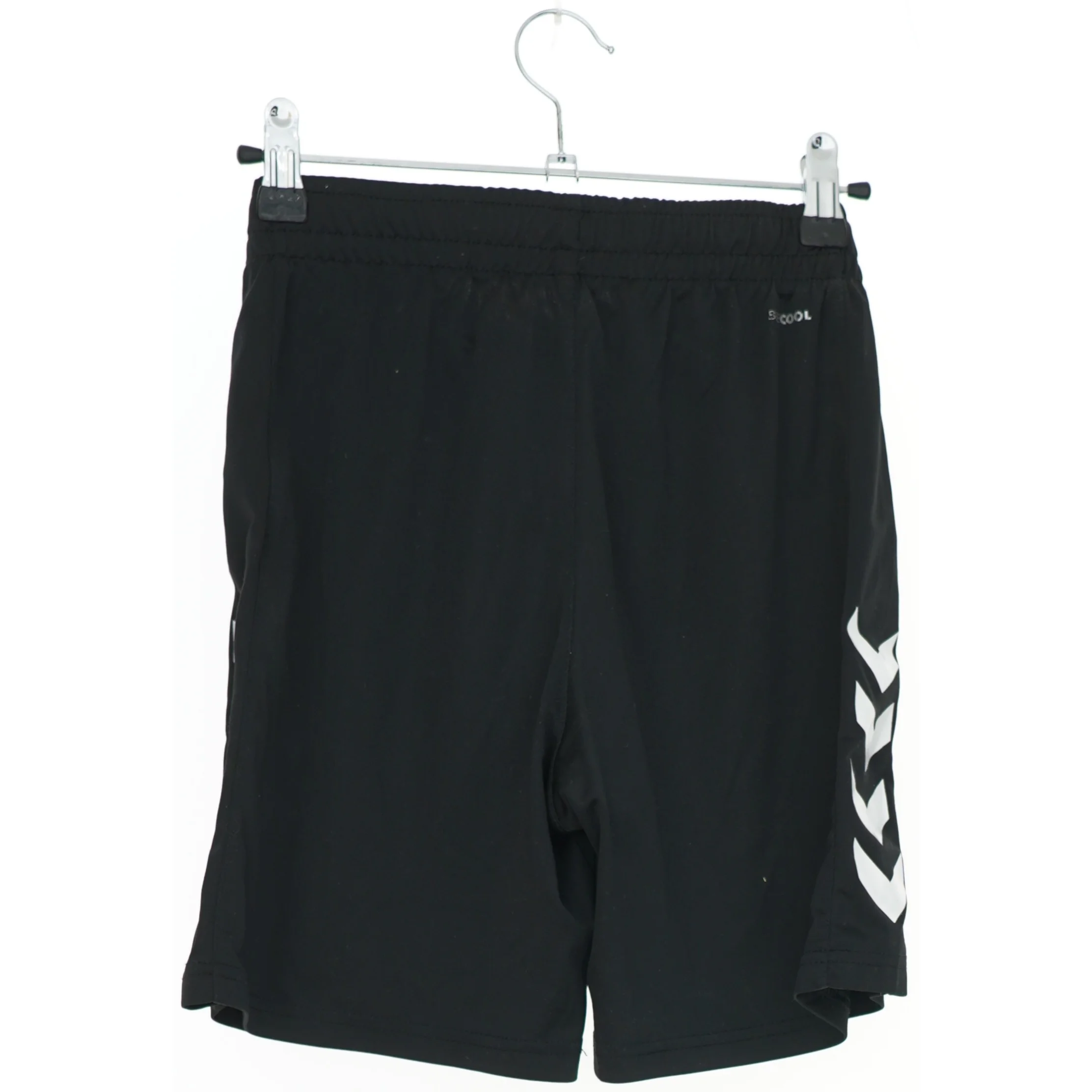 Sportsshorts fra Hummel (str. 164)