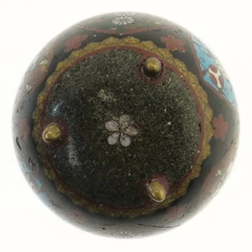 Dekoreret vase (str. 9x7,5 cm)