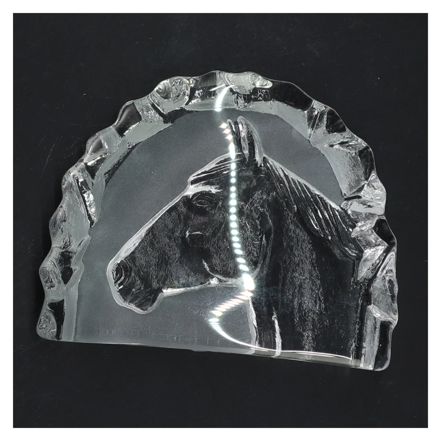 Glasfigur af hest (str. 14x11 cm)
