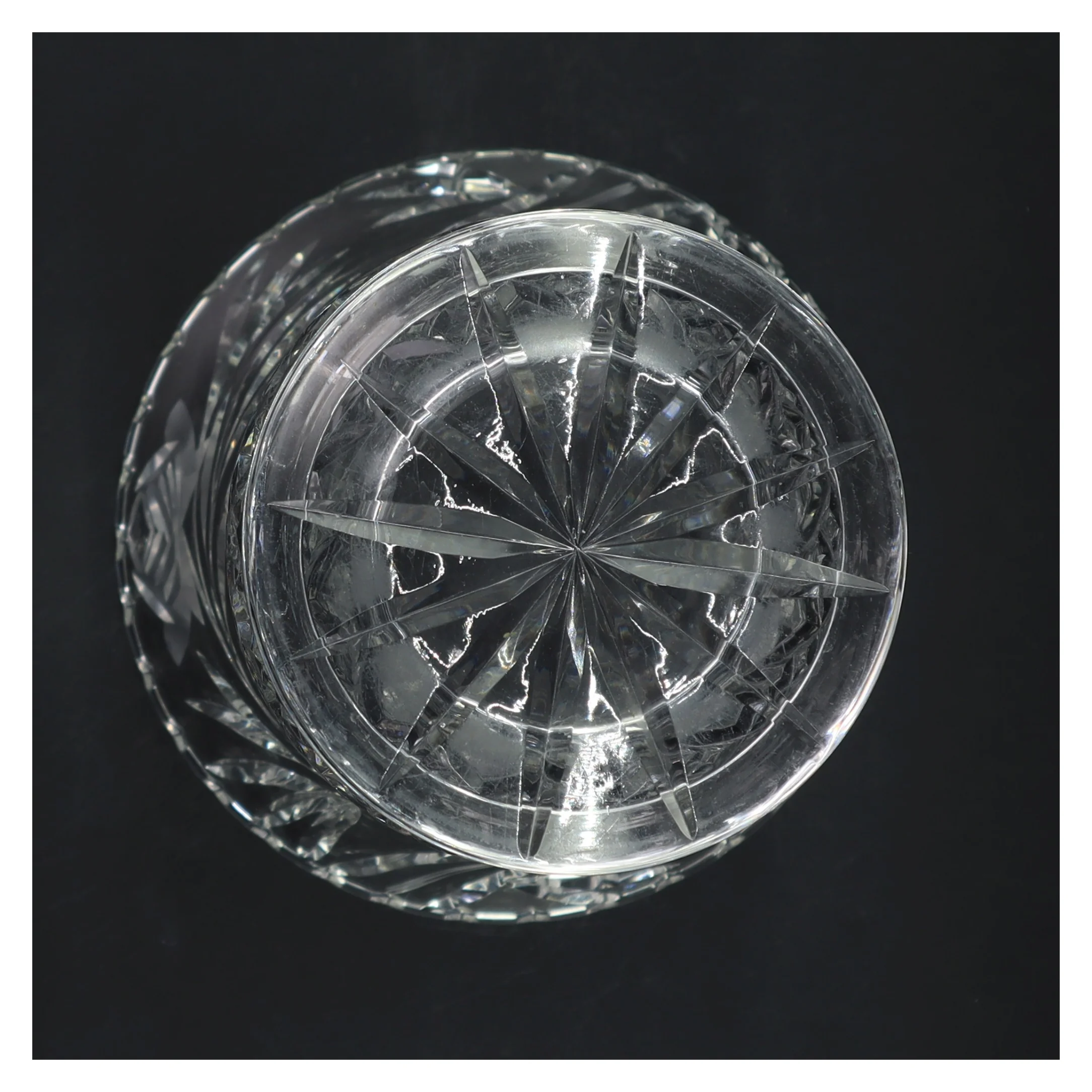 Klassisk krystalvase (str. 23 cm)