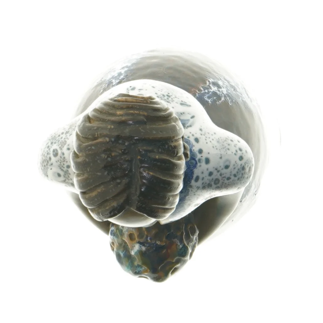 Keramisk figur af kvinde (str. 30 cm)