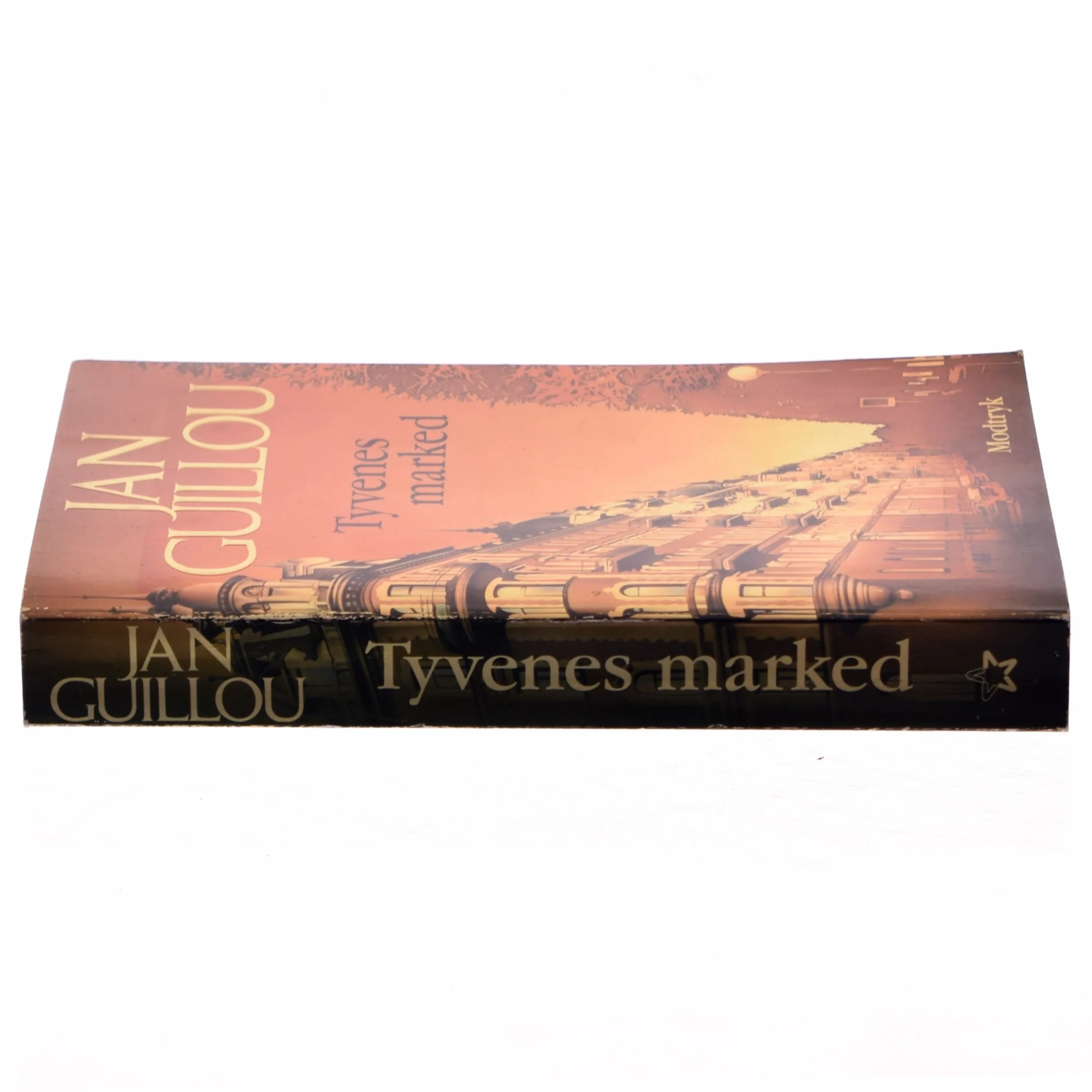 Tyvenes marked af Jan Guillou (Bog)