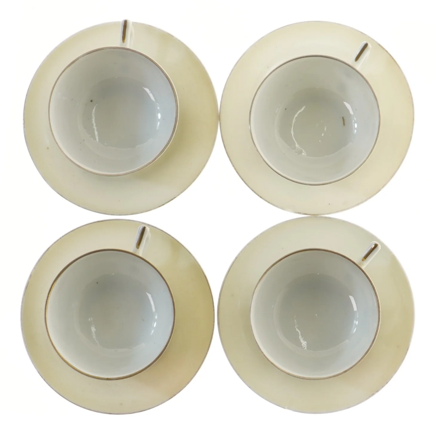 Sæt med 4 porcelænskopper og underkopper (str. Ø 13,5 og 5,5xØ 9 cm)