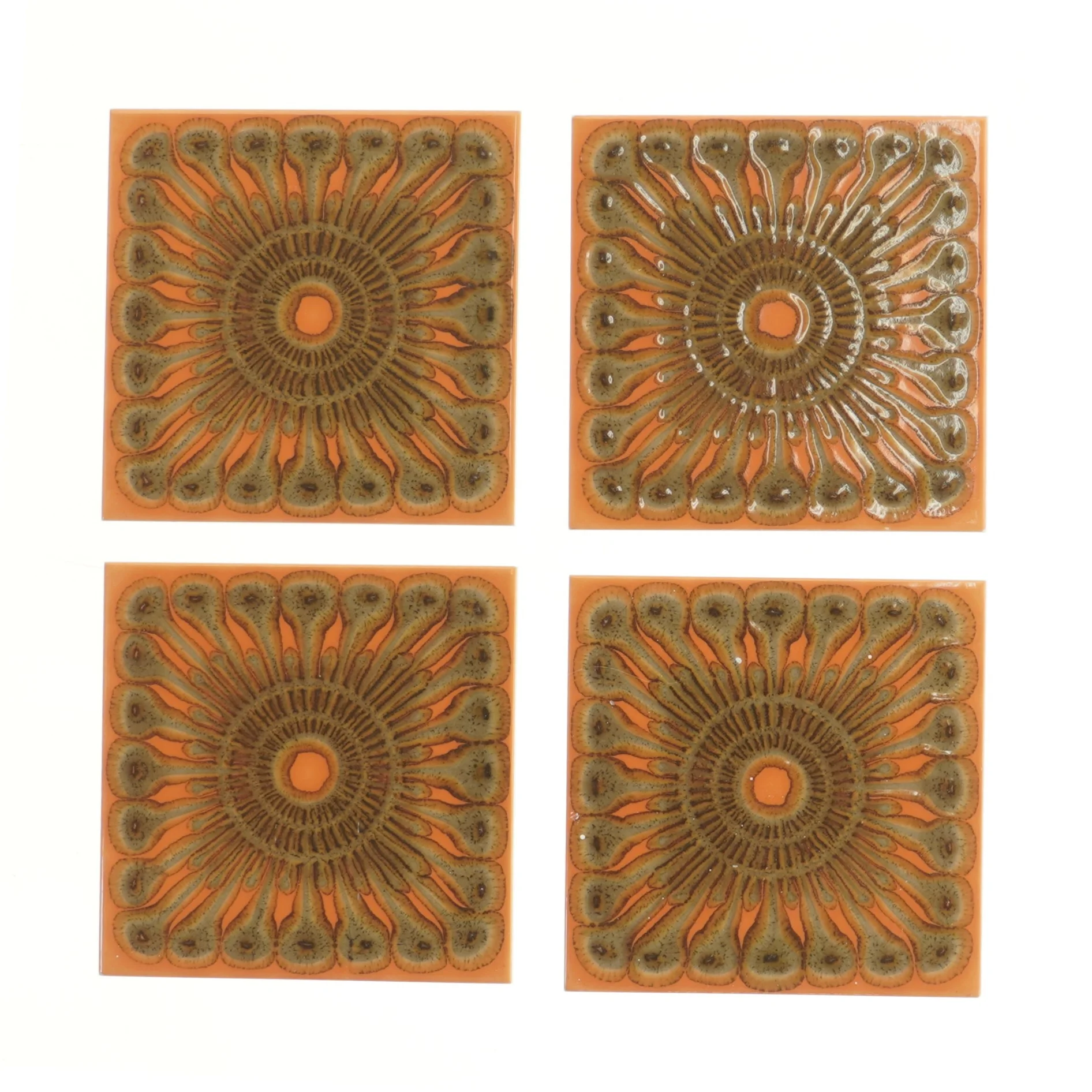 Keramiske fliser med mønster (str. 15,2x15 cm)