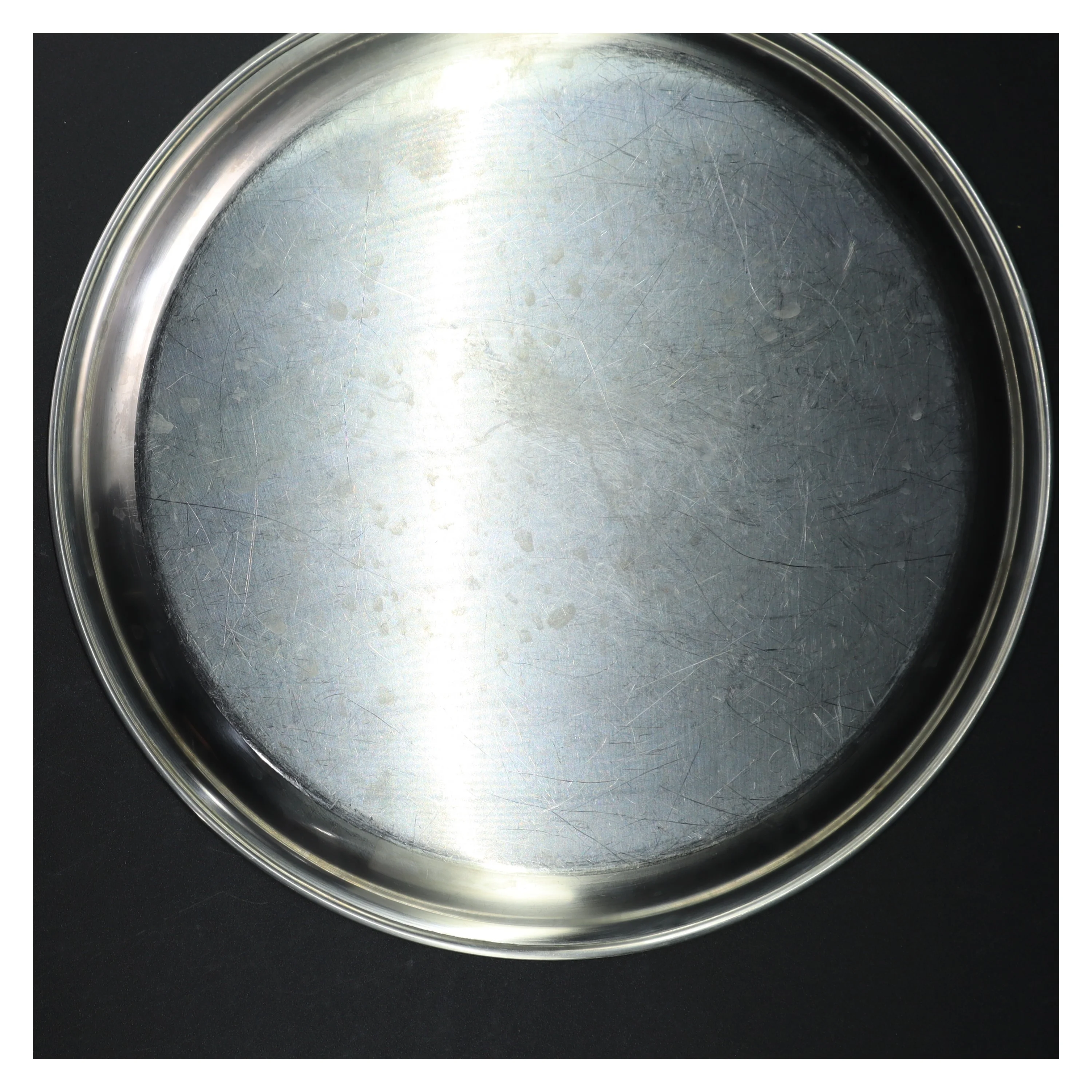 Sølvfarvet bakke (str. Ø32 cm)