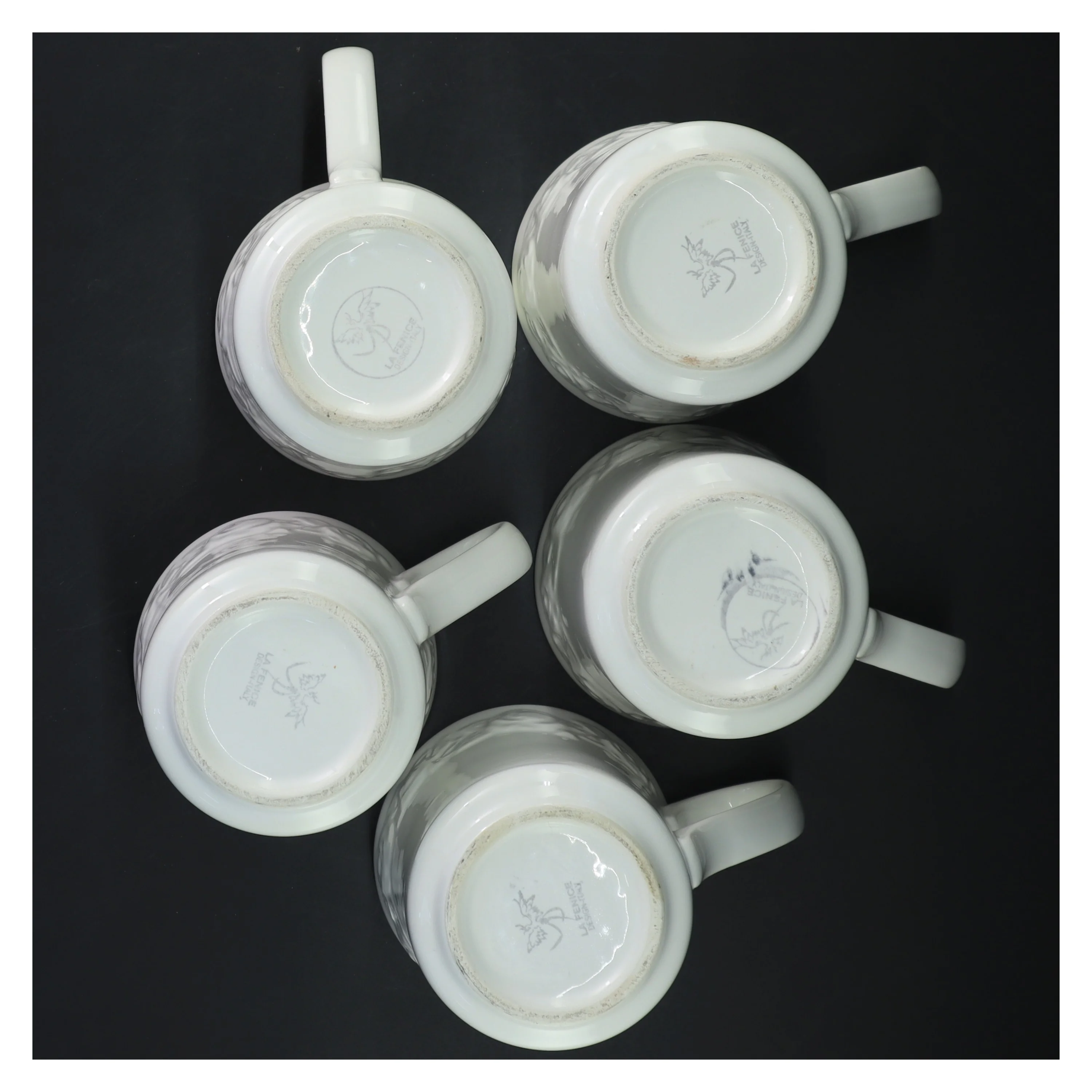  5 hvide krus fra  LA FENICE Design Italy (str. 9x10 cm)