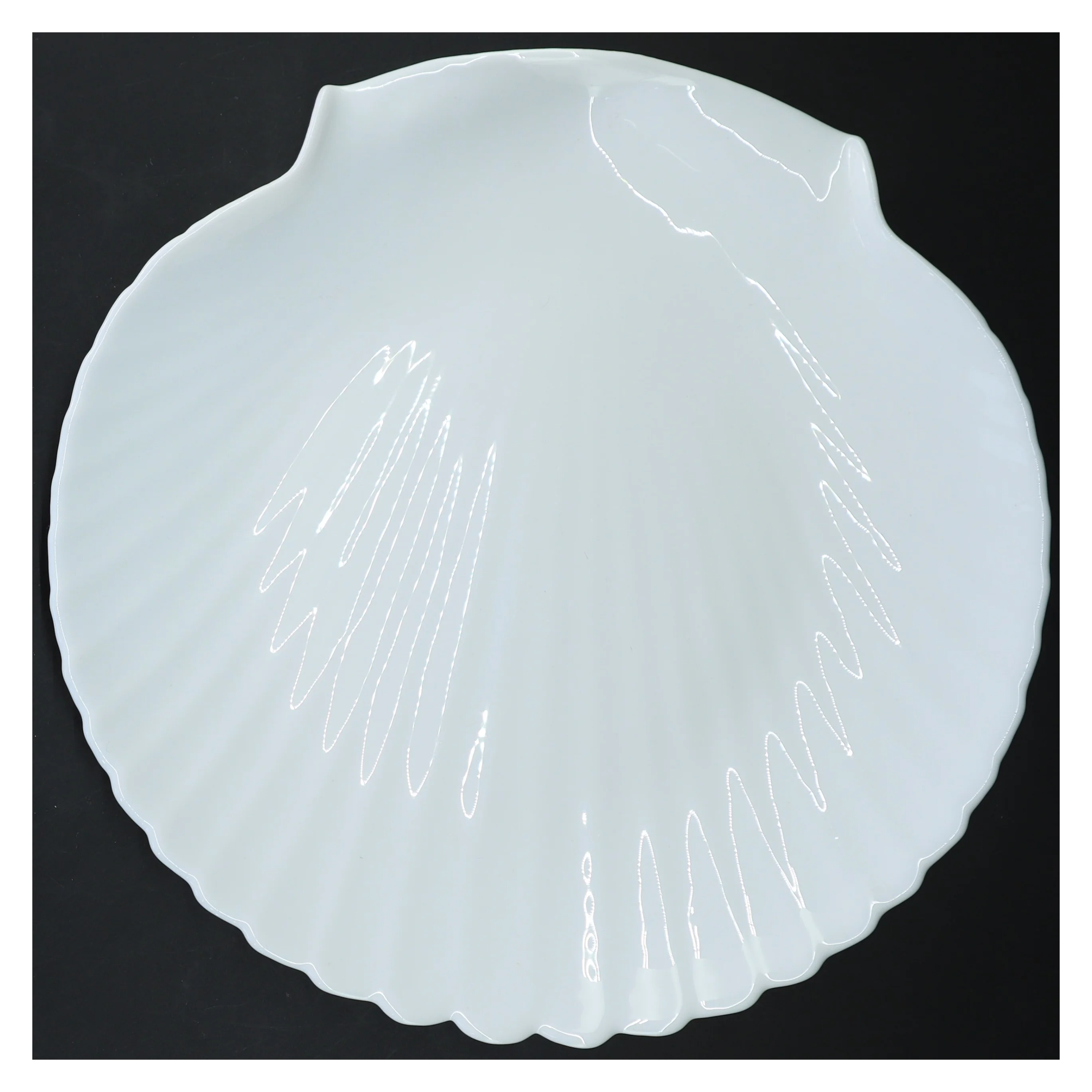 Muslinge hvid serveringsfad (str. Ø 28 cm)