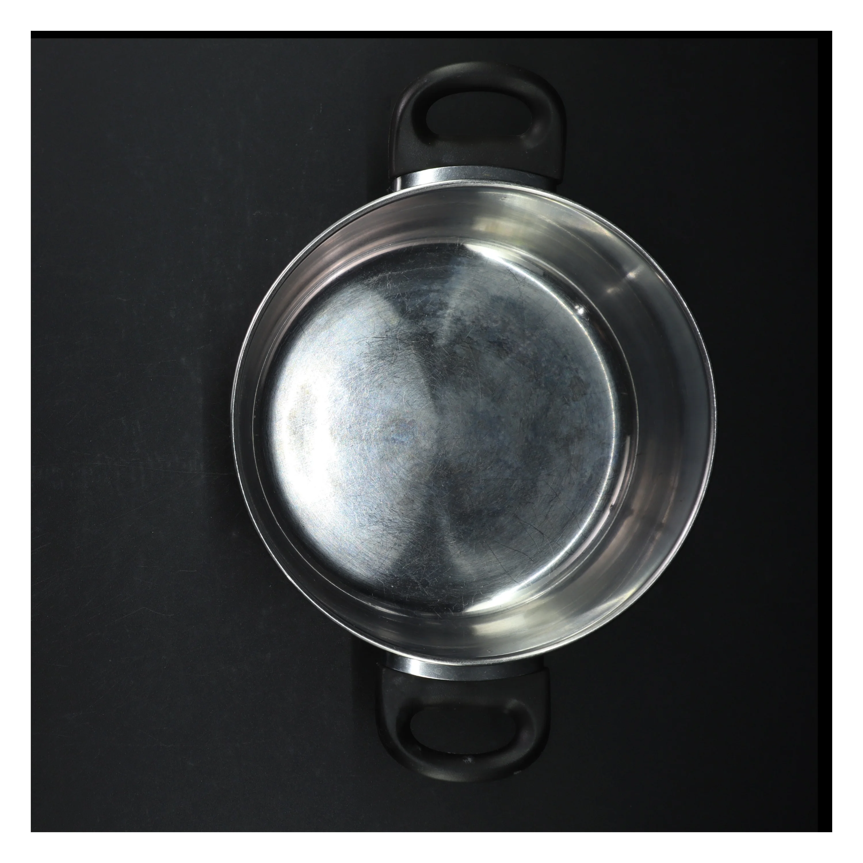 Brugt rustfrit stålgryde (str. Ø. 21 cm)