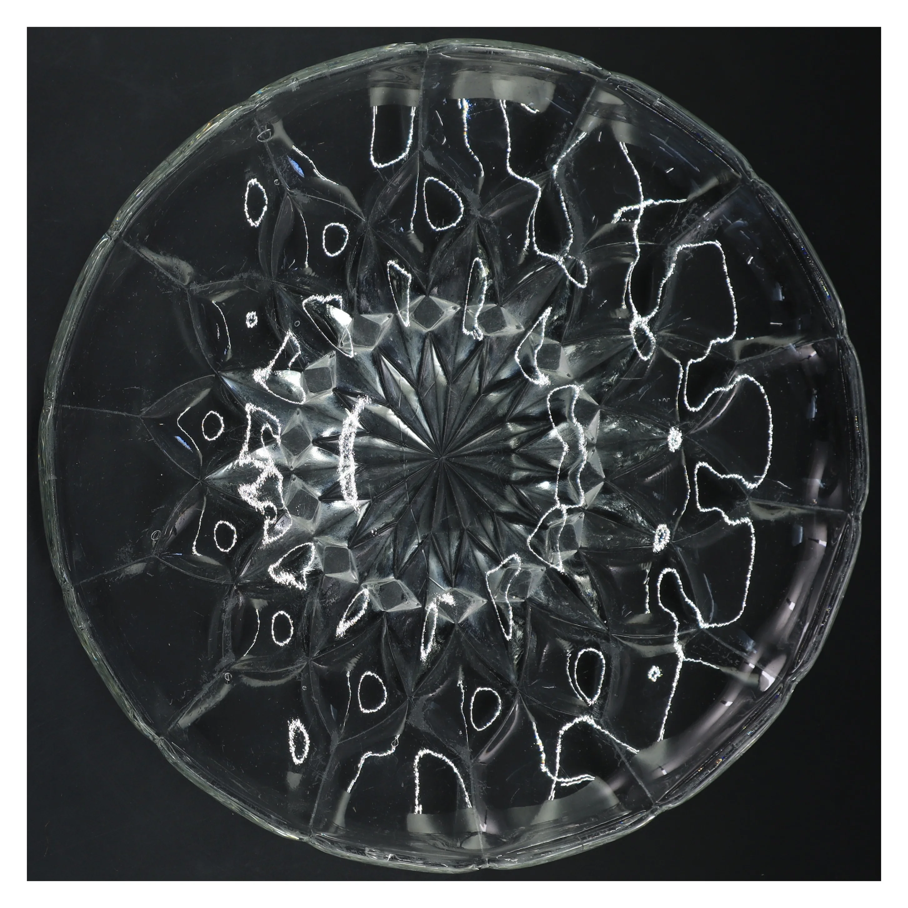 Glasfad med mønster (str. Ø 29 cm)