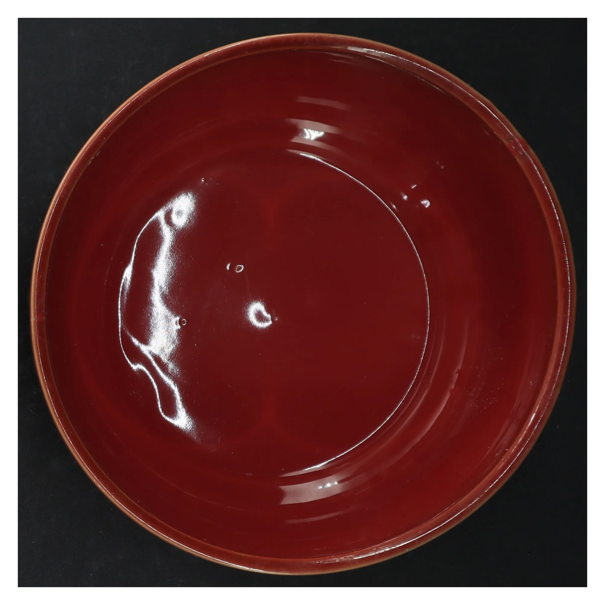 Rød keramikskål (str. Ø. 18 cm)