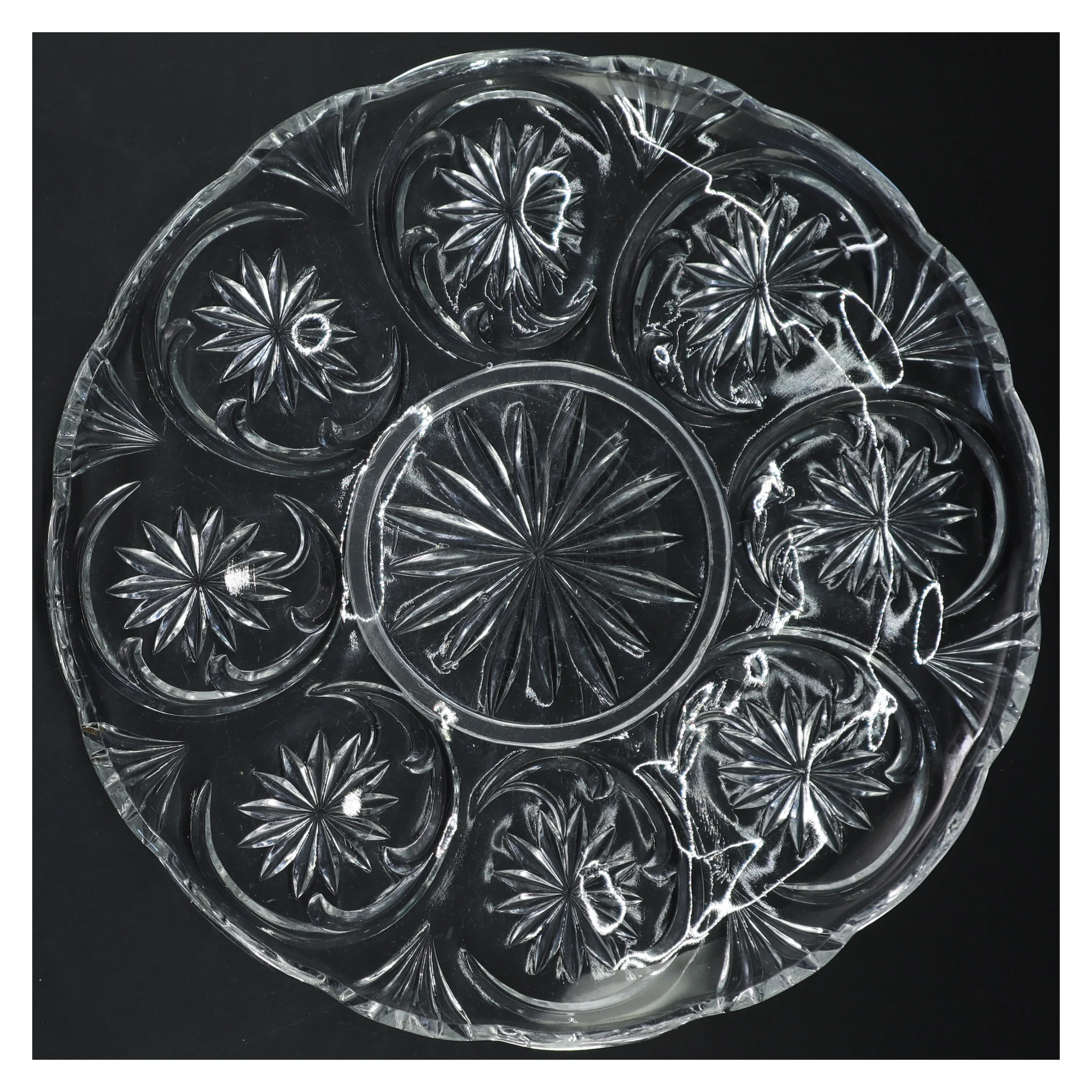 Glasfad med udsmykning (str. Ø 28,5 cm)