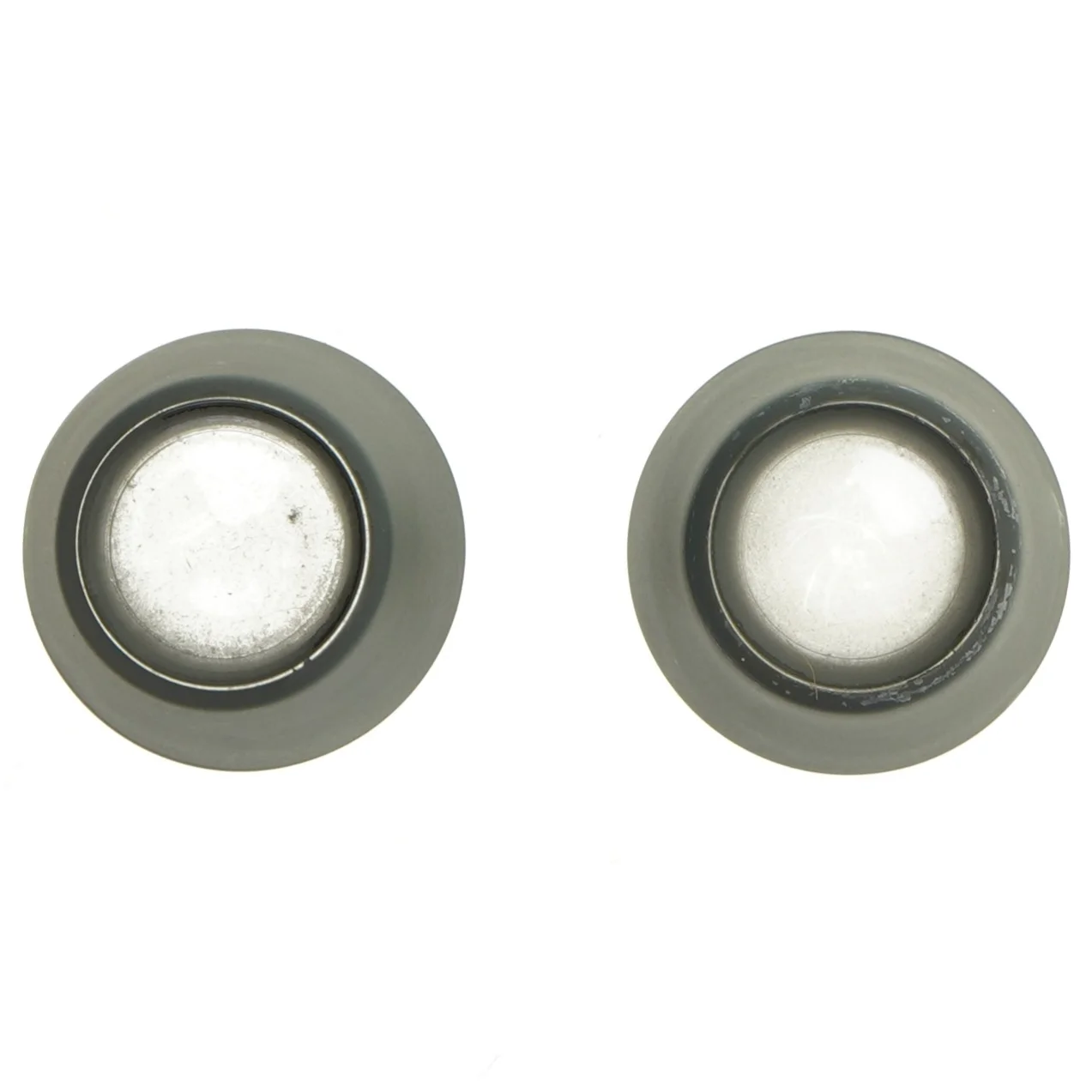 Sort fyrfadsstage/til miniplante fra IKEA (str. Ø. 7 cm. længde. 6 cm)