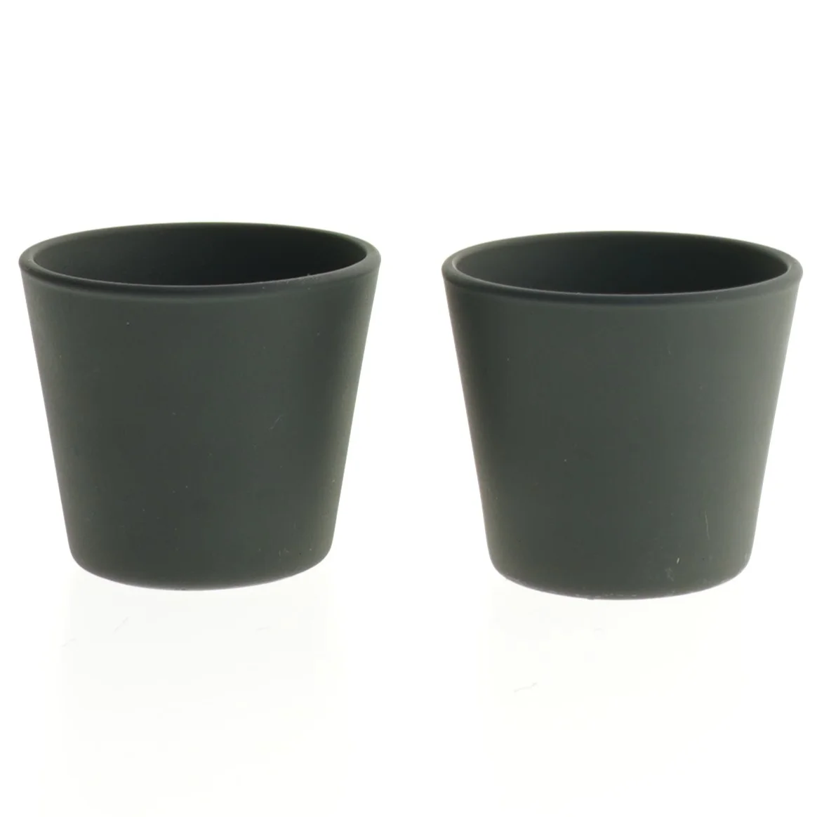 Sort fyrfadsstage/til miniplante fra IKEA (str. Ø. 7 cm. længde. 6 cm)