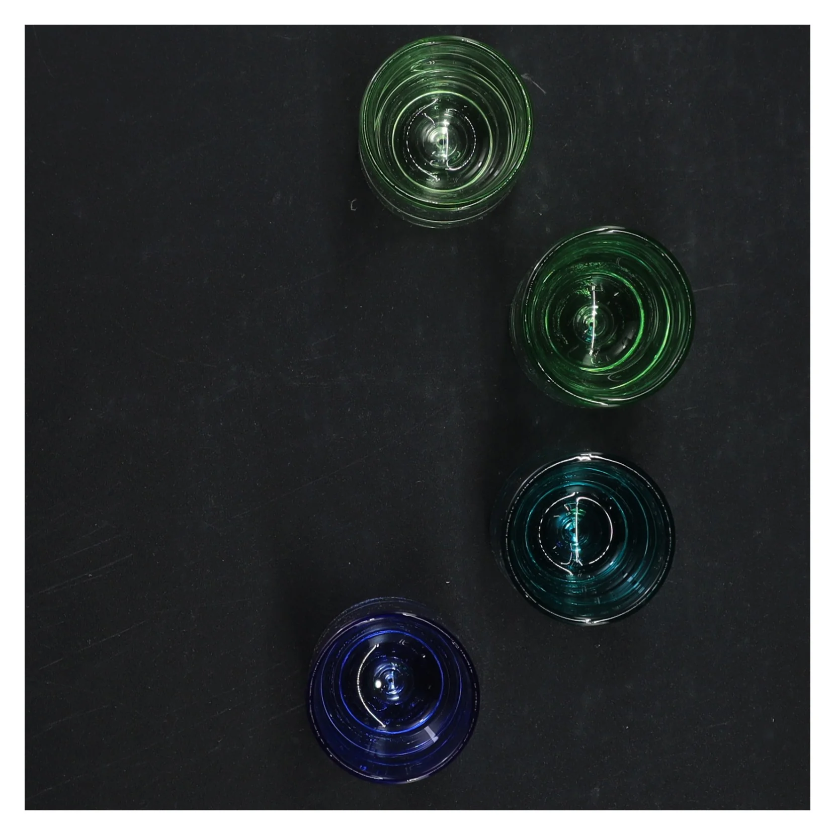 Farvede shots glas (str. 7 x 4 cm)