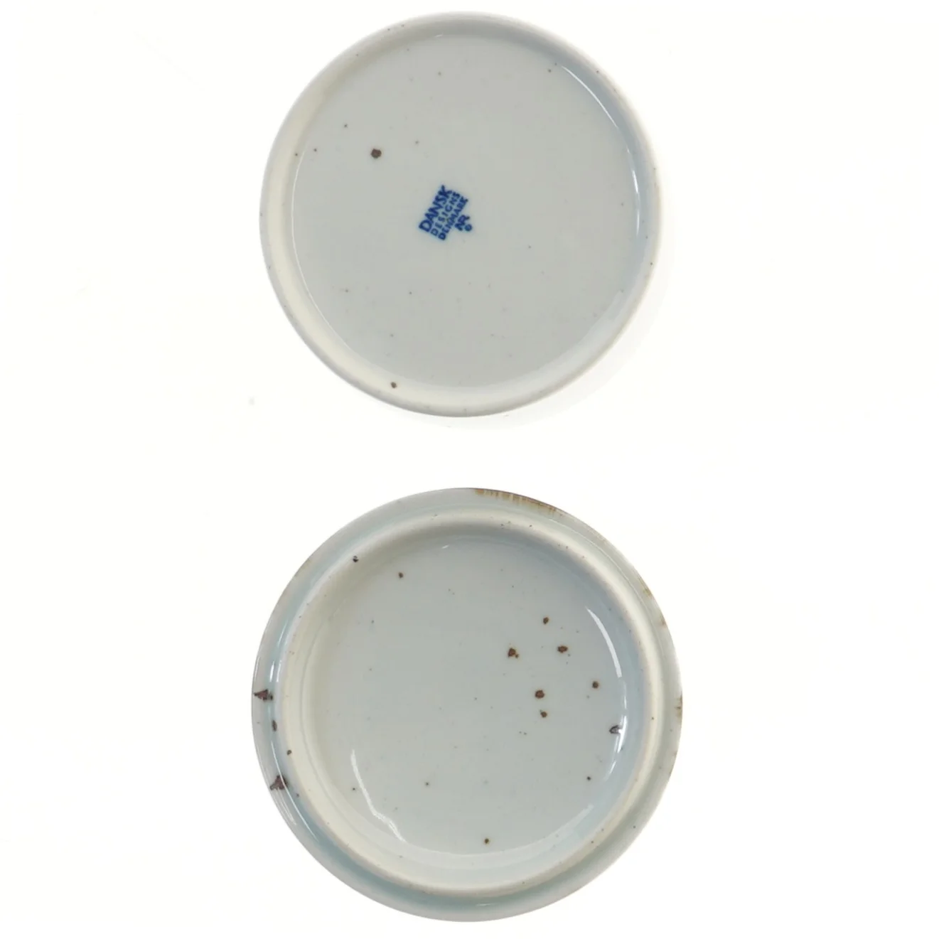 Keramikskål med låg fra Dansk Danish Design (str. Ø 12x8 cm)