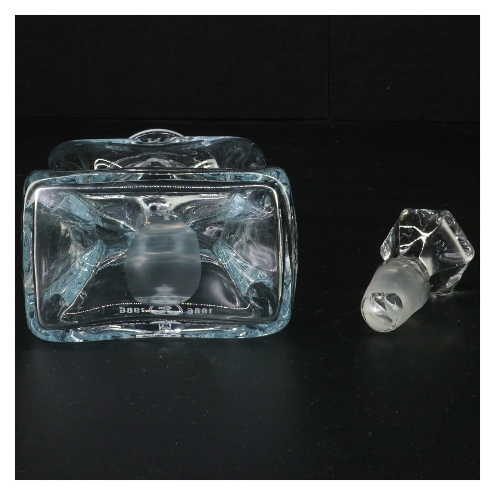 Klukflaske til snaps (str. 23 x 11 x 7 cm)