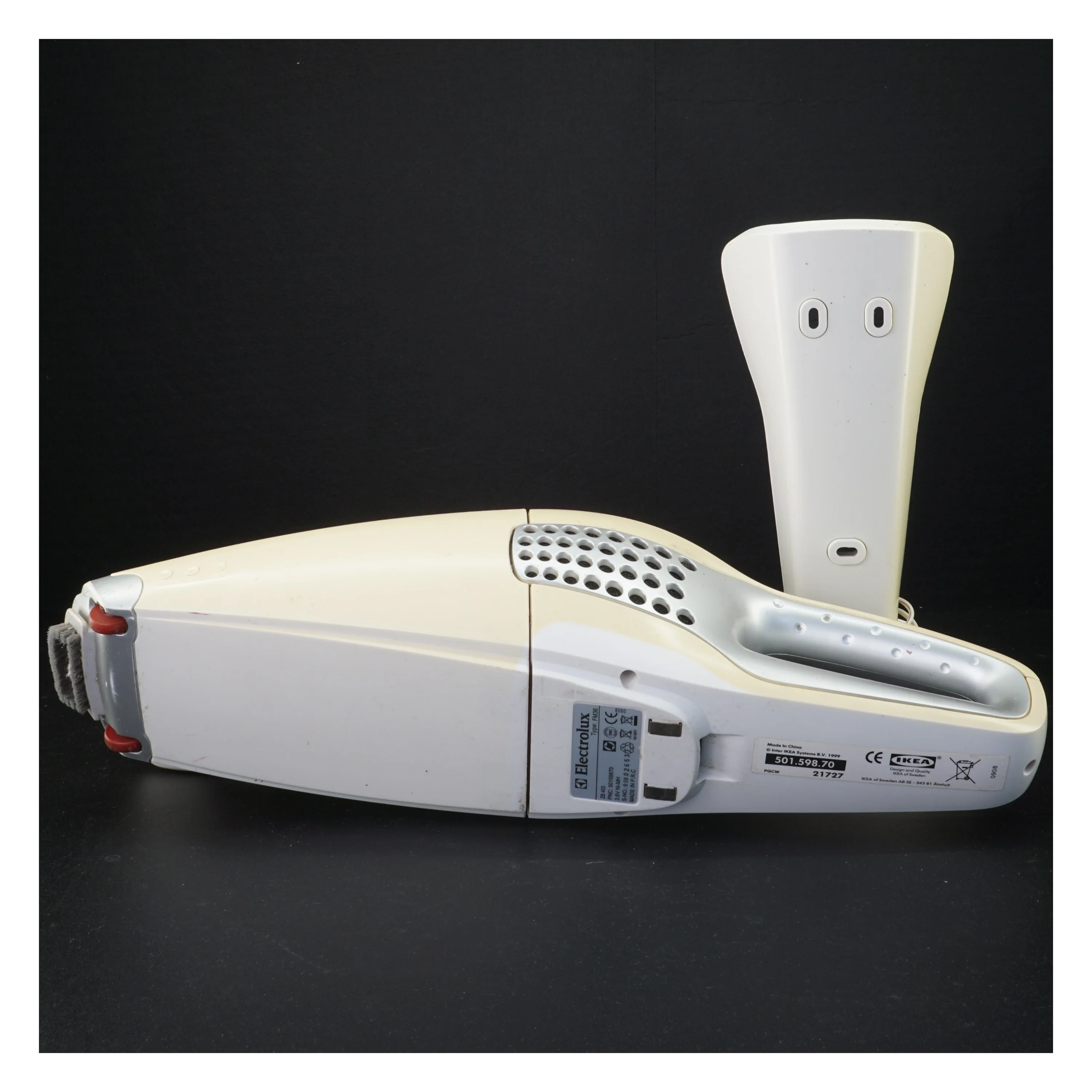 Håndholdt støvsuger fra Electrolux (str. 41 x 13 x 12 cm og 24 x 13 x 16 cm)