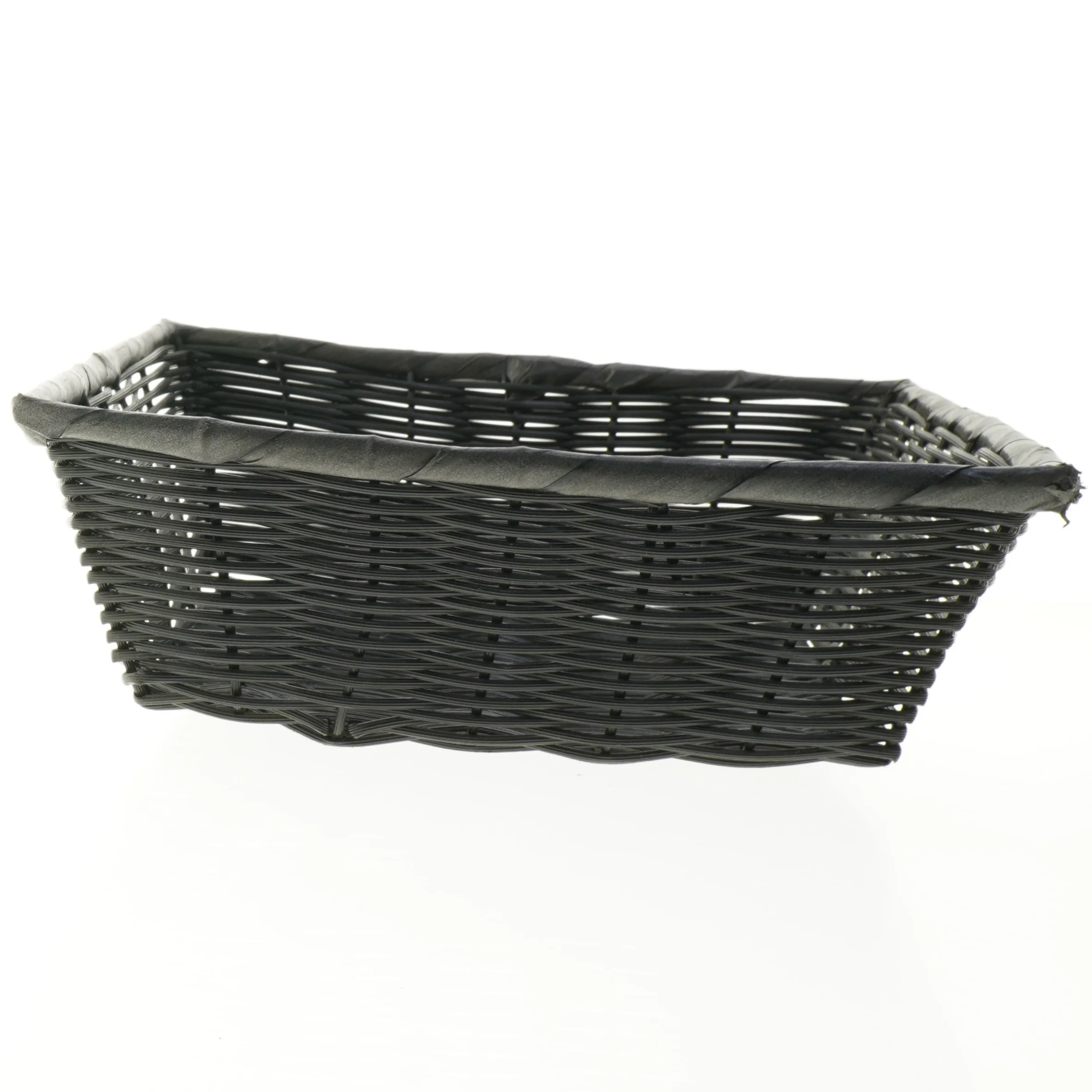 Flettet kurv (str. 30 x 30 cm)