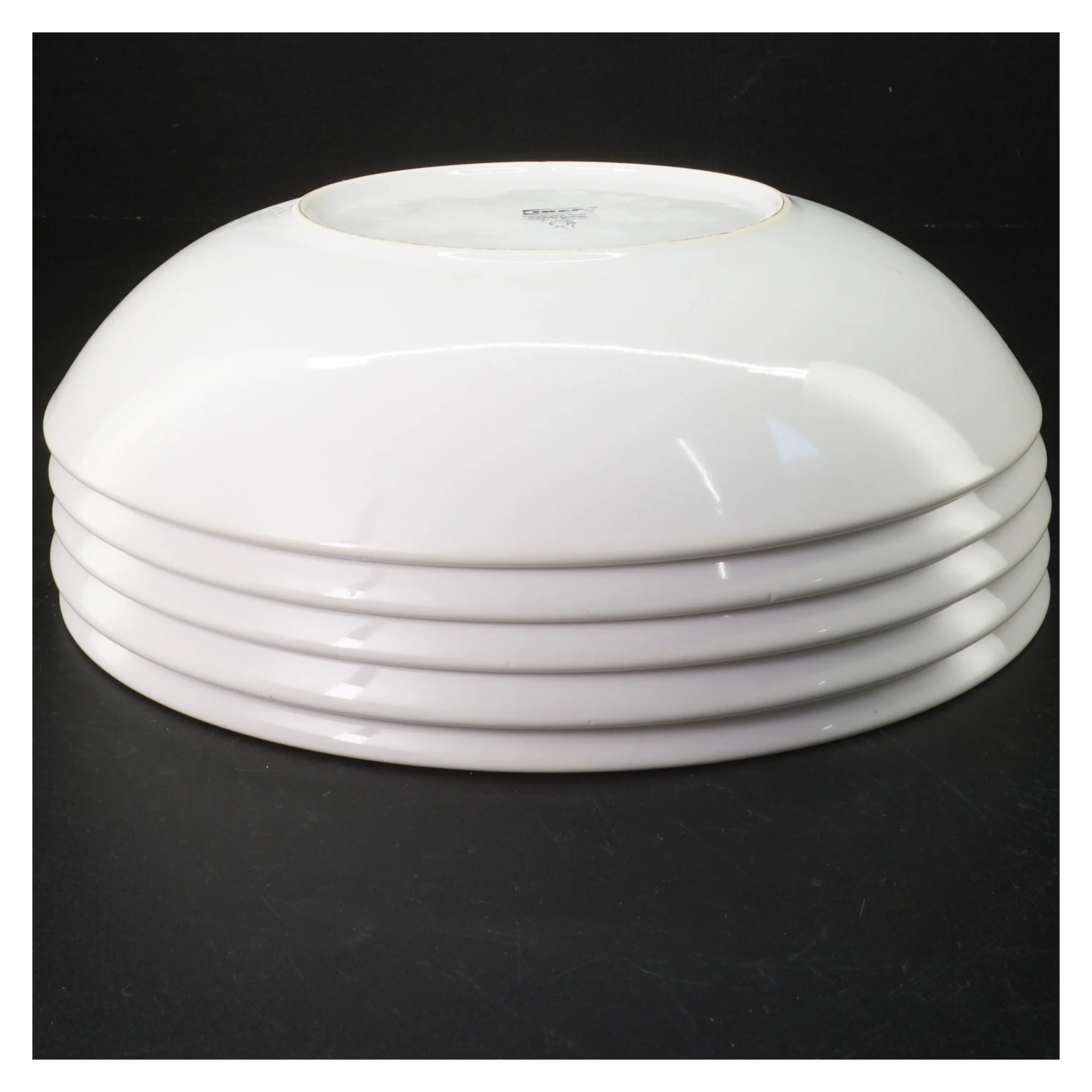 Hvide porcelænstallerkener, dybe , 5 stk fra IKEA (str. 24 diameter. 5 cm høj)