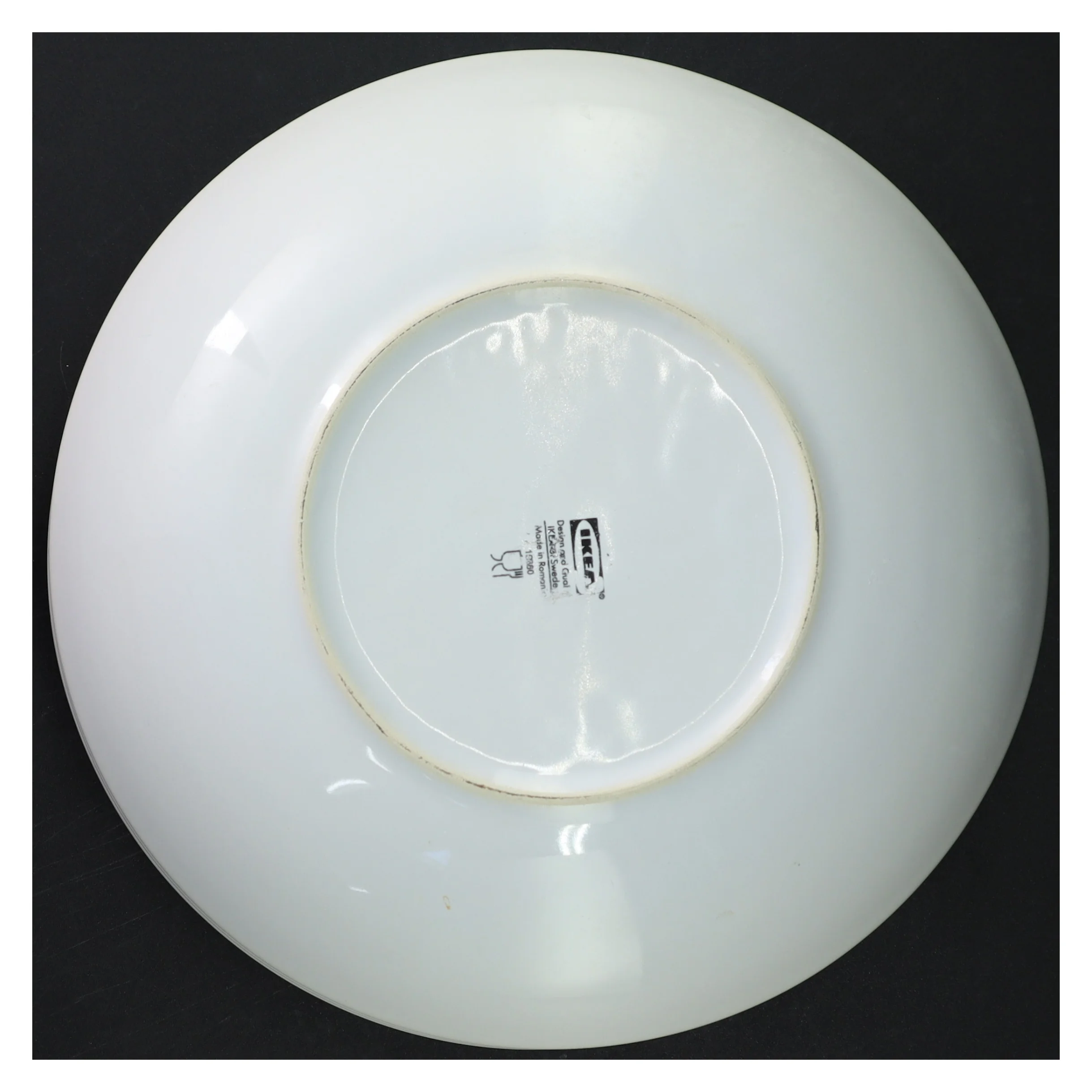Hvide porcelænstallerkener, dybe , 5 stk fra IKEA (str. 24 diameter. 5 cm høj)