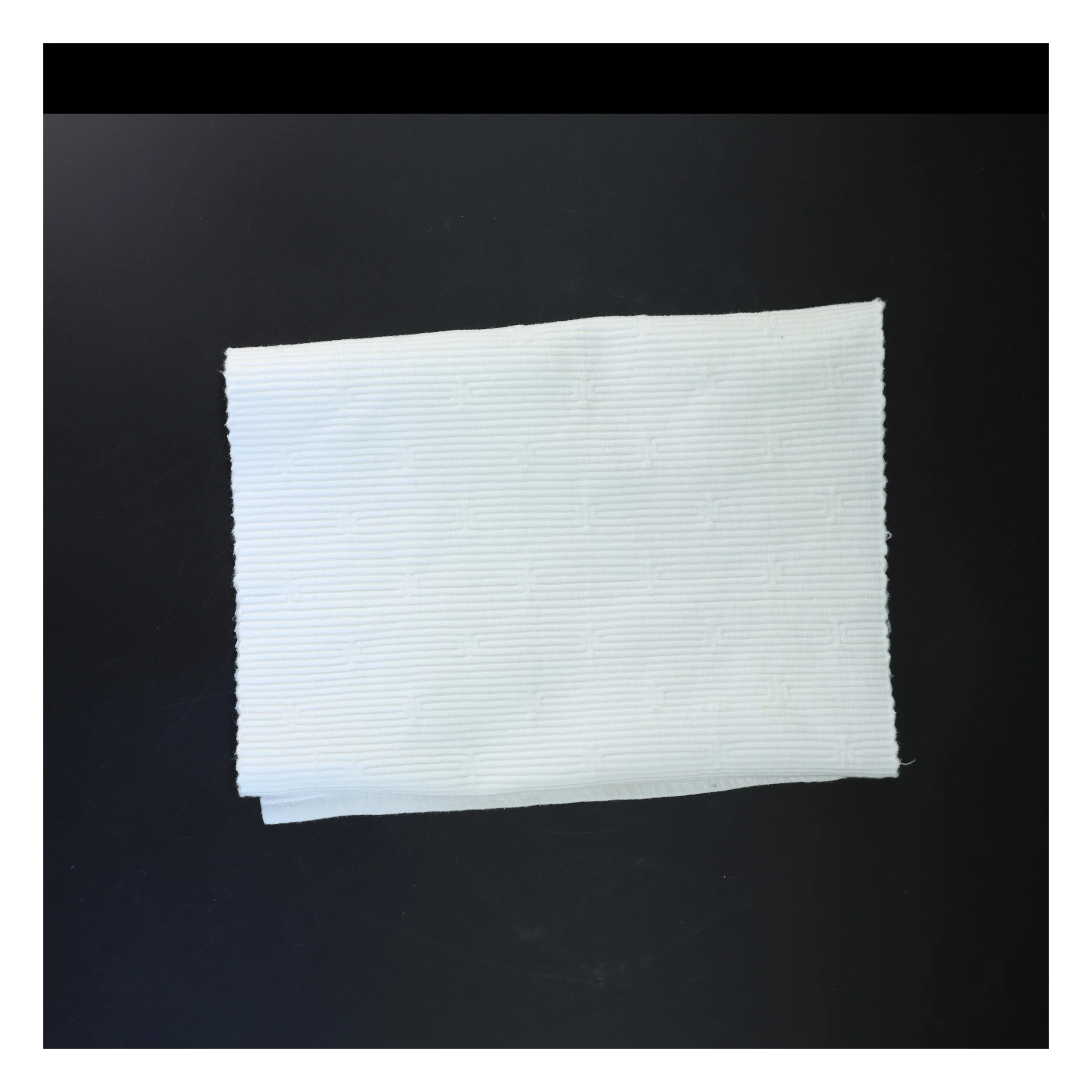 Hvid bordløber (str. 80x33 cm)