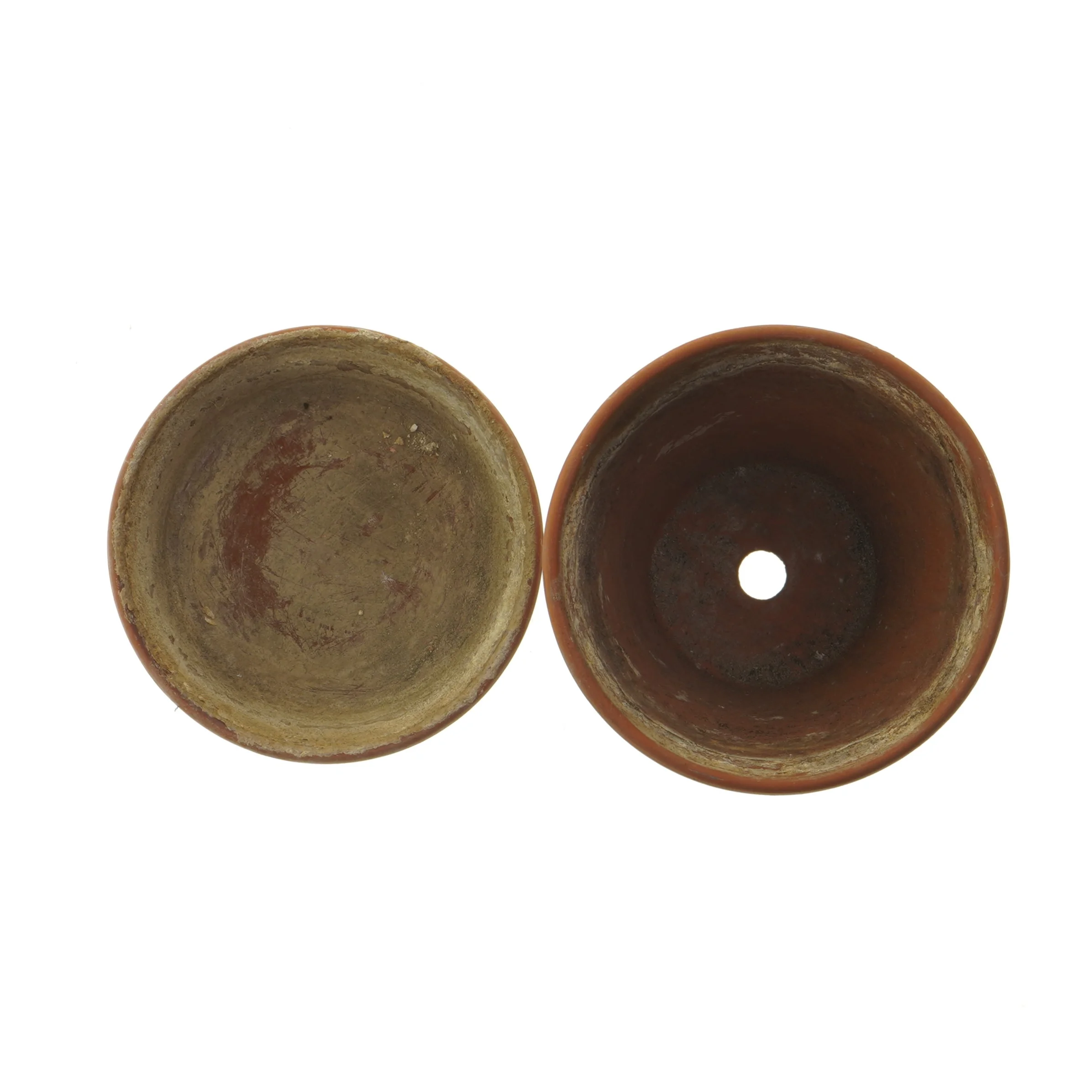 Lerkrukke med underskål (str. Ø. 13 cm. længde, 12 cm)