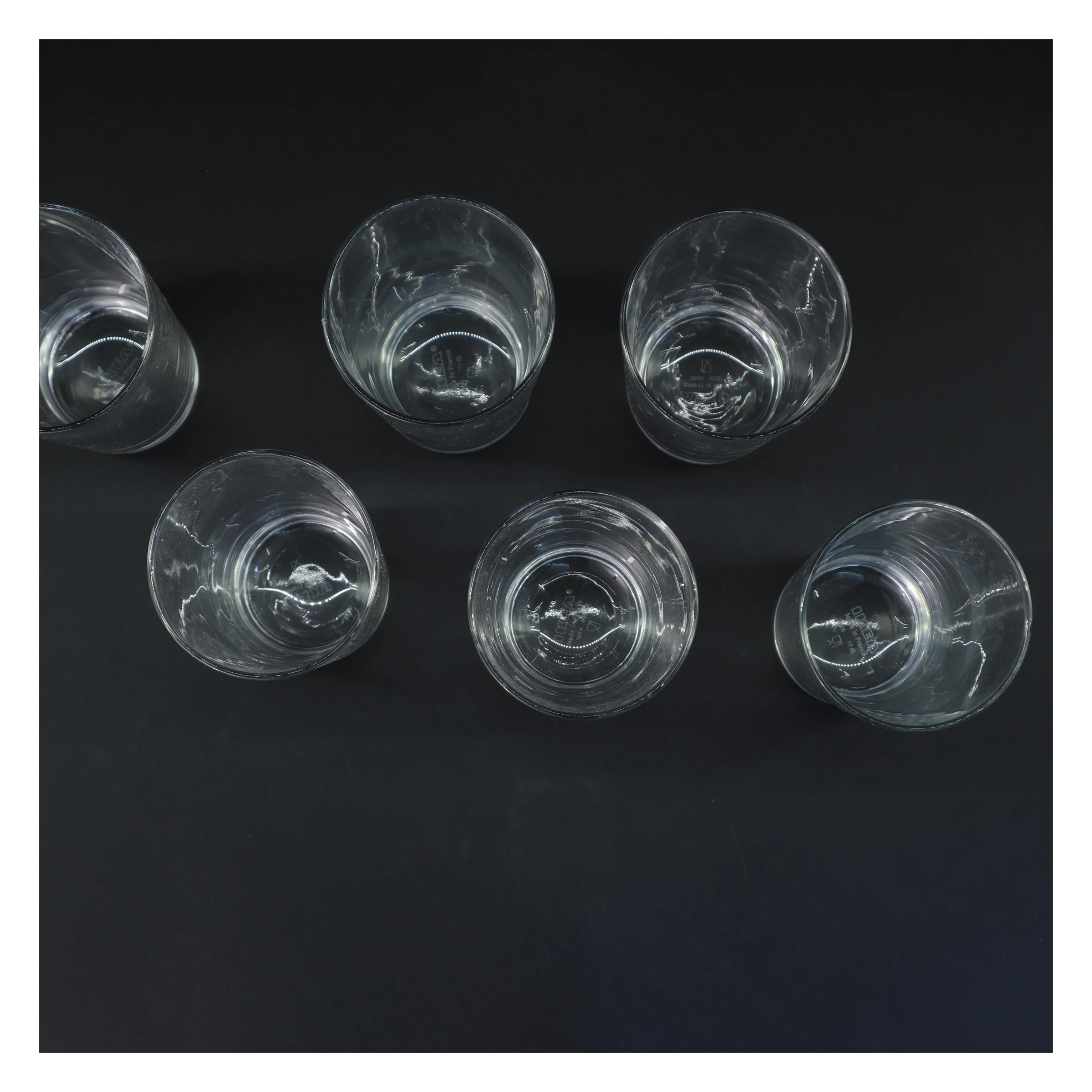  Glas fra IKEA (str. 6 styk. ø. 7,5 cm. længde. 15,5 cm)