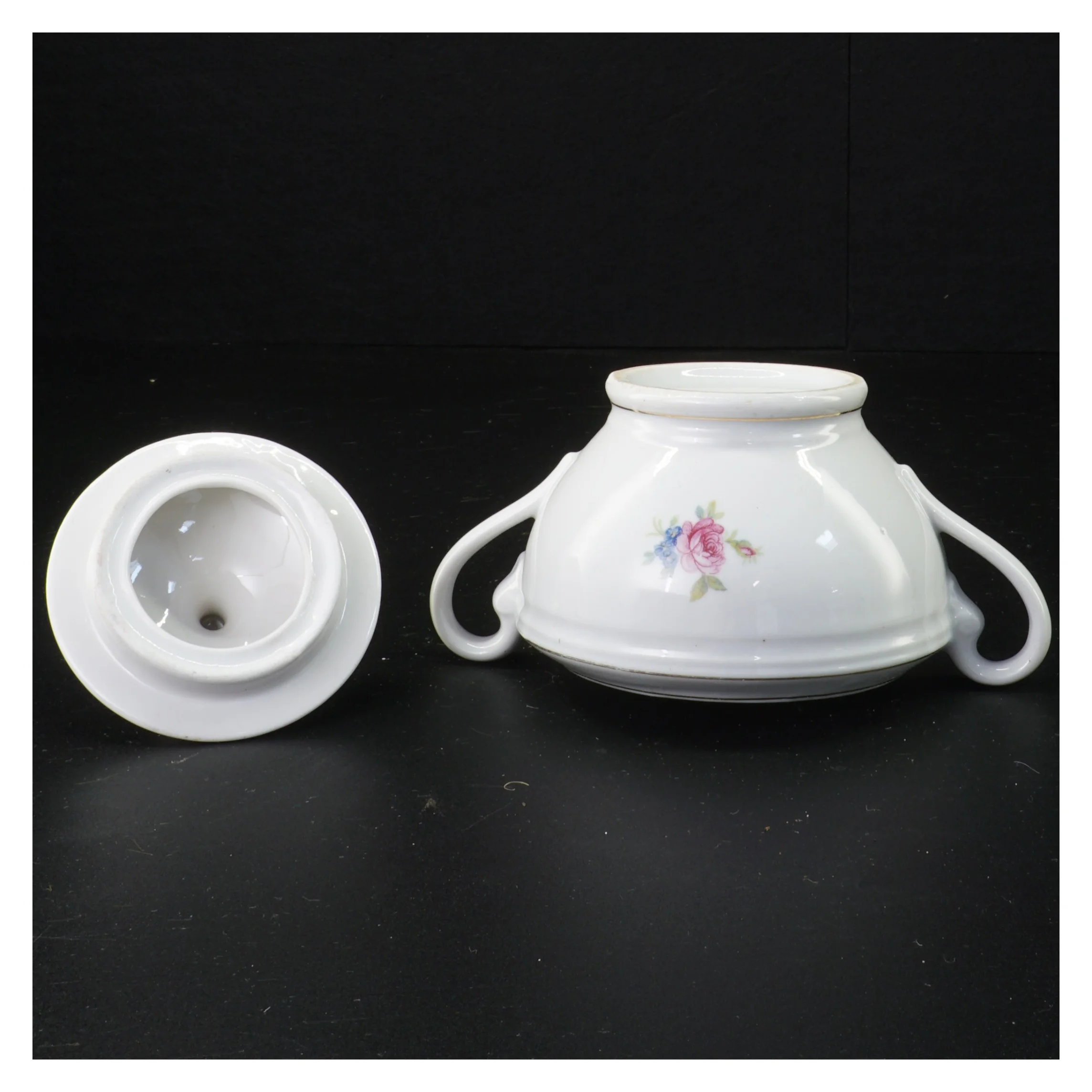 Sukkerskål med låg (str. 16 x 10 x 11 cm)