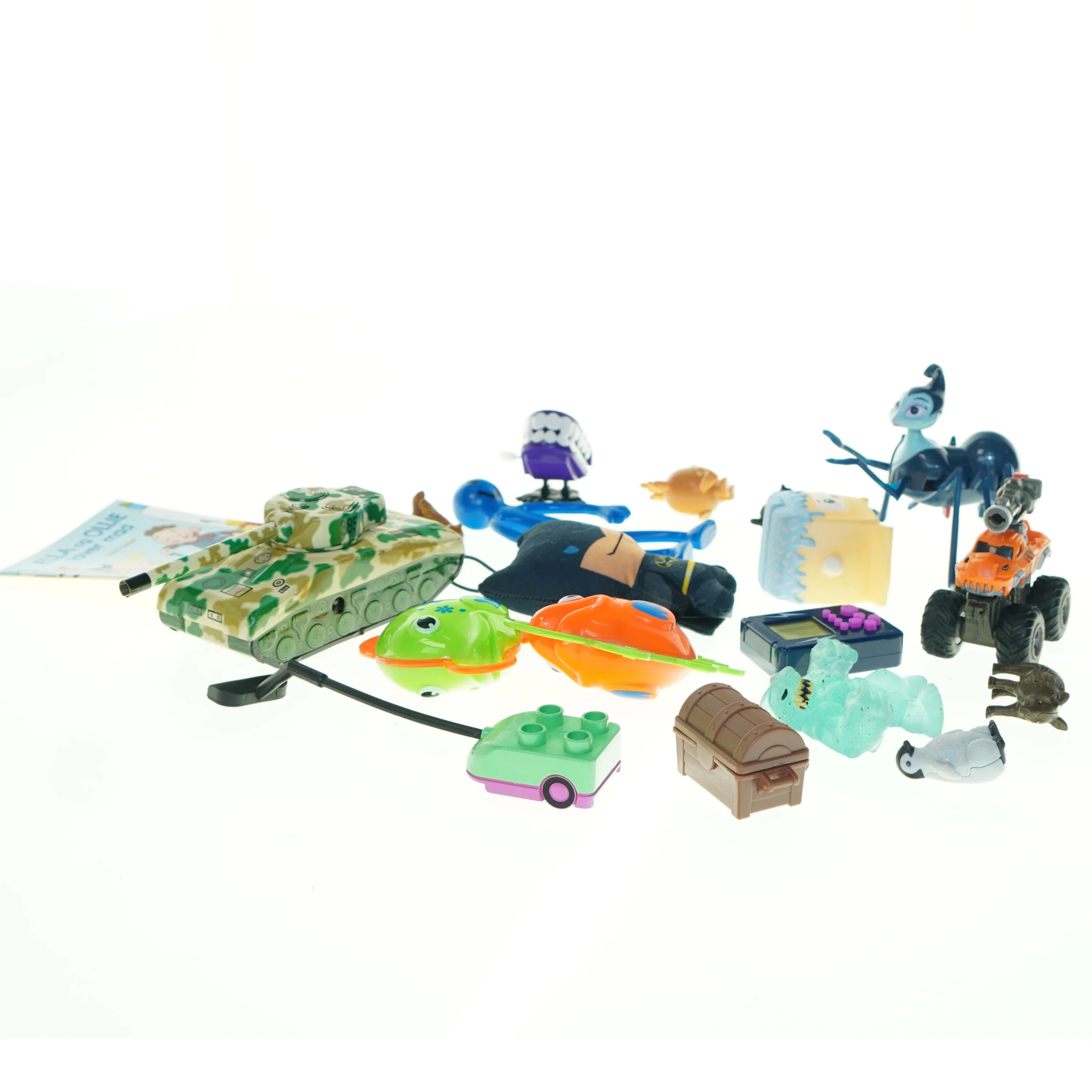 Blandet legetøjssamling fra 4 X 4 Cm Til 6 X 12 Cm (str. 4 x 4 cm - 6 x 12 cm)