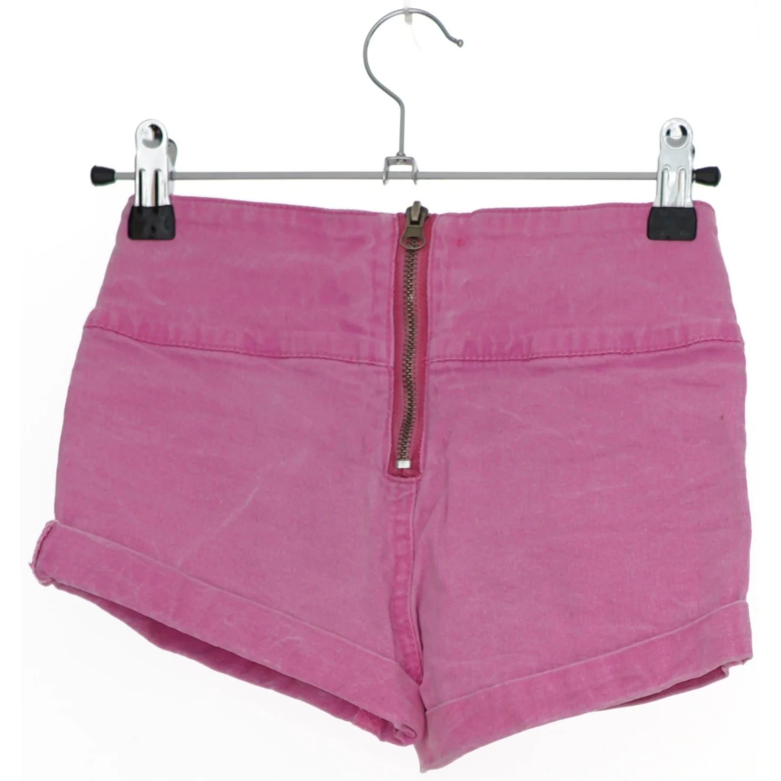 Rosa shorts med lynlås fra Queenz (str. 128)