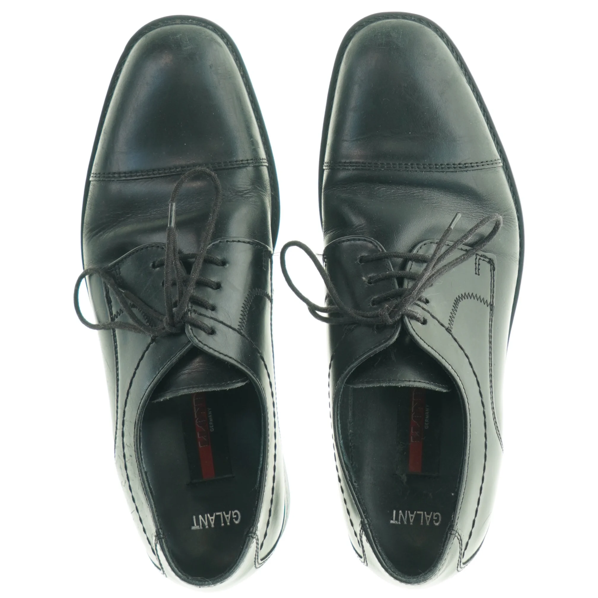 Sorte herresko fra Lloyd (str. 7)