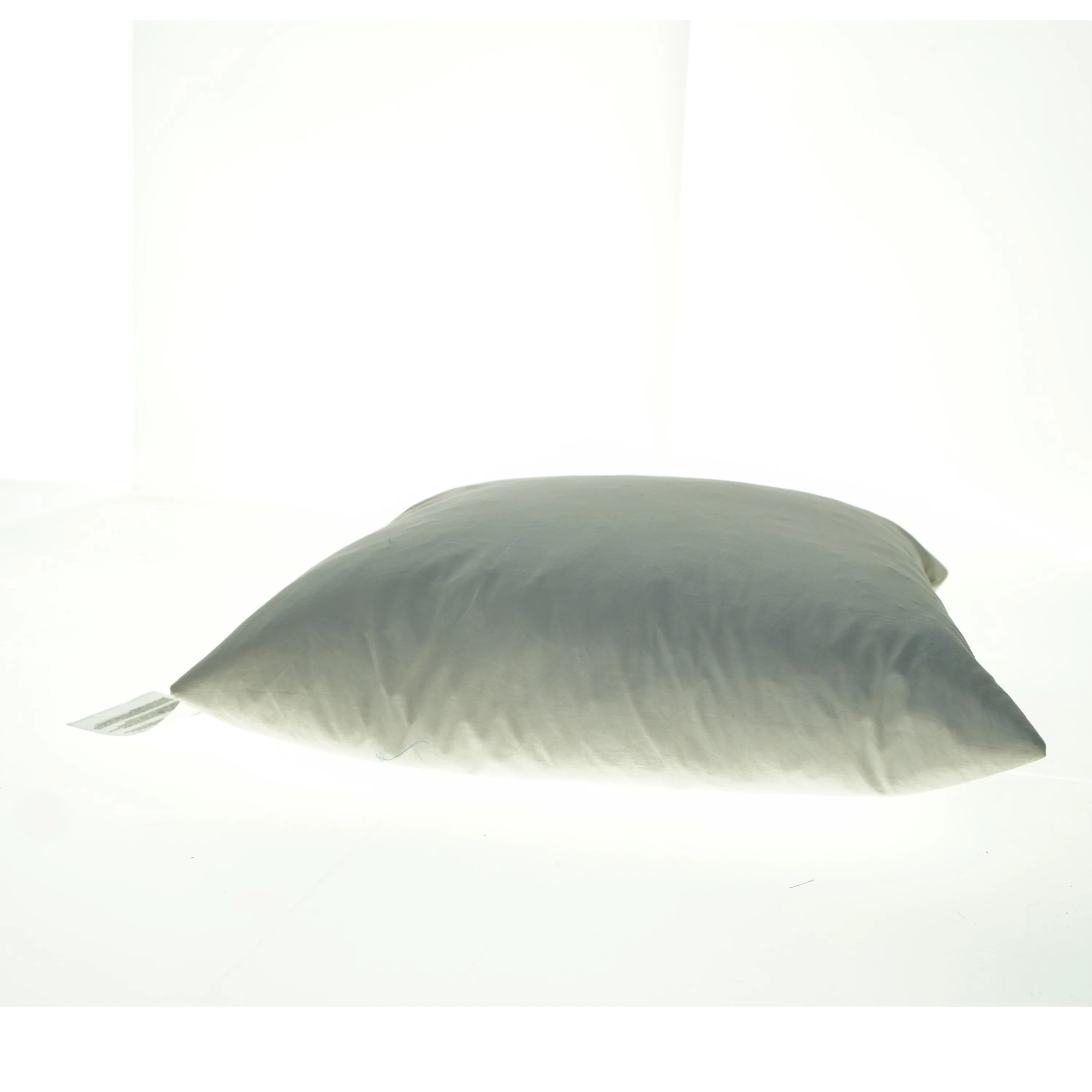 Monterings Pude fra Jysk (str. 33 x 33 cm)