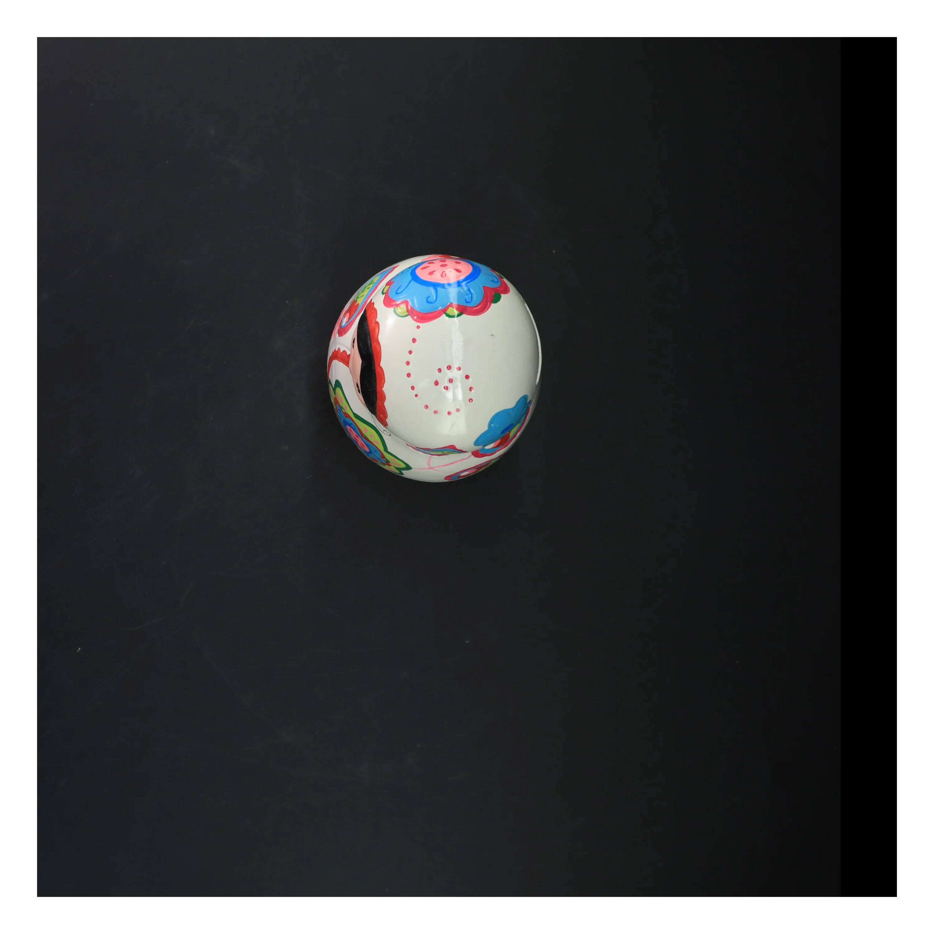 Matryoshka-inspireret dekoration/sparebøsse(str. 20 cm)