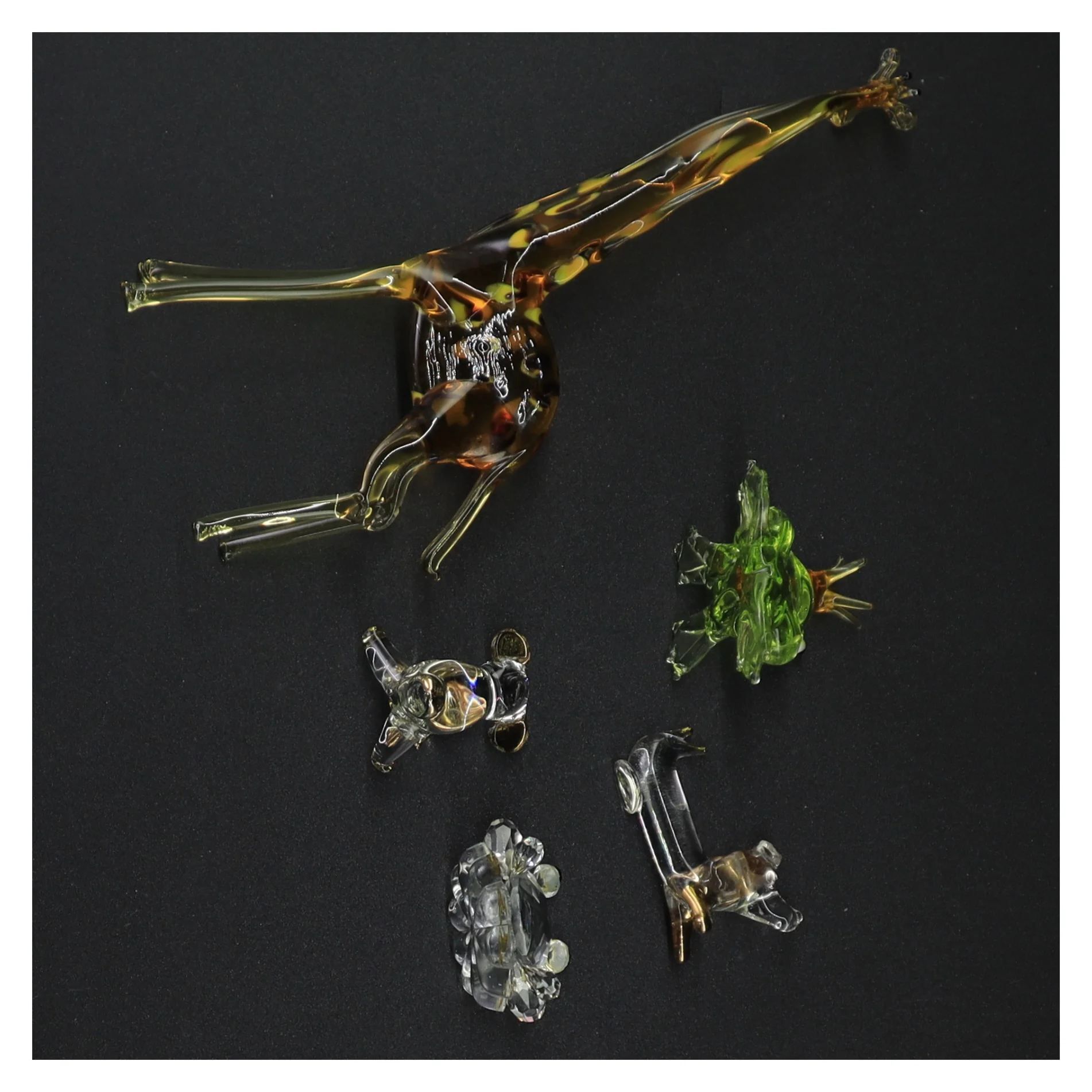 Glasfigurer (str. 3 cm til 18 cm)