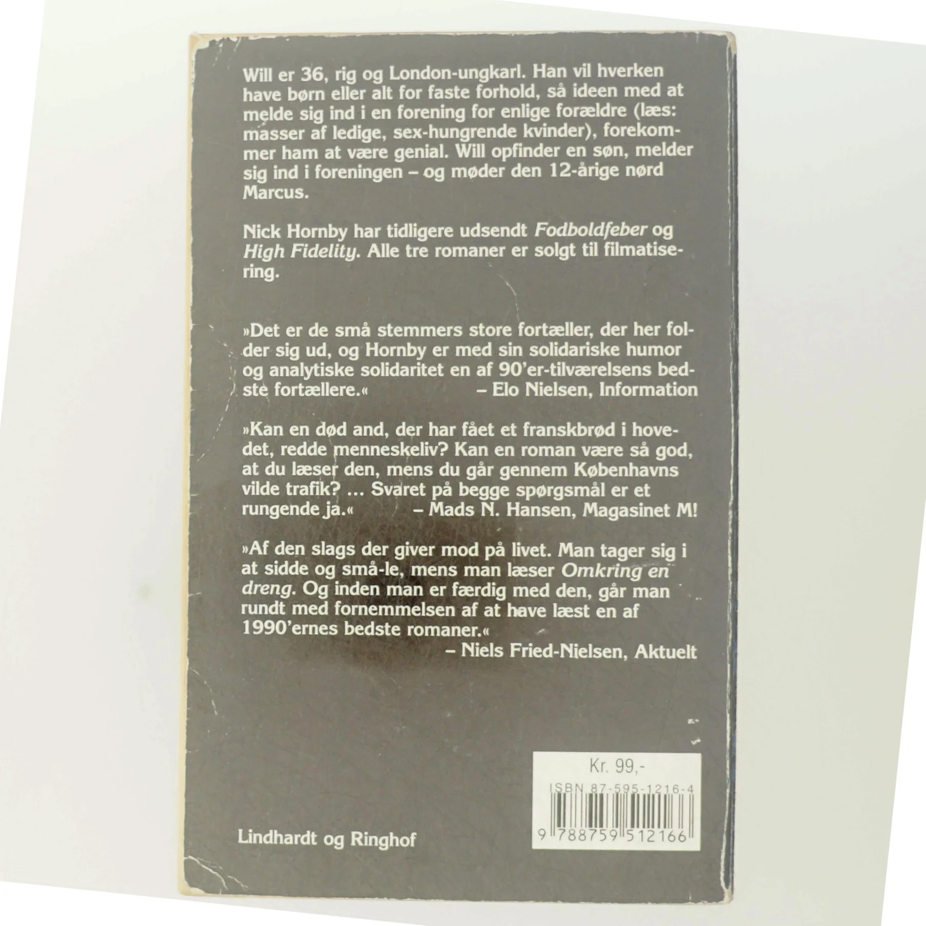 Omkring en dreng af Nick Hornby (Bog)